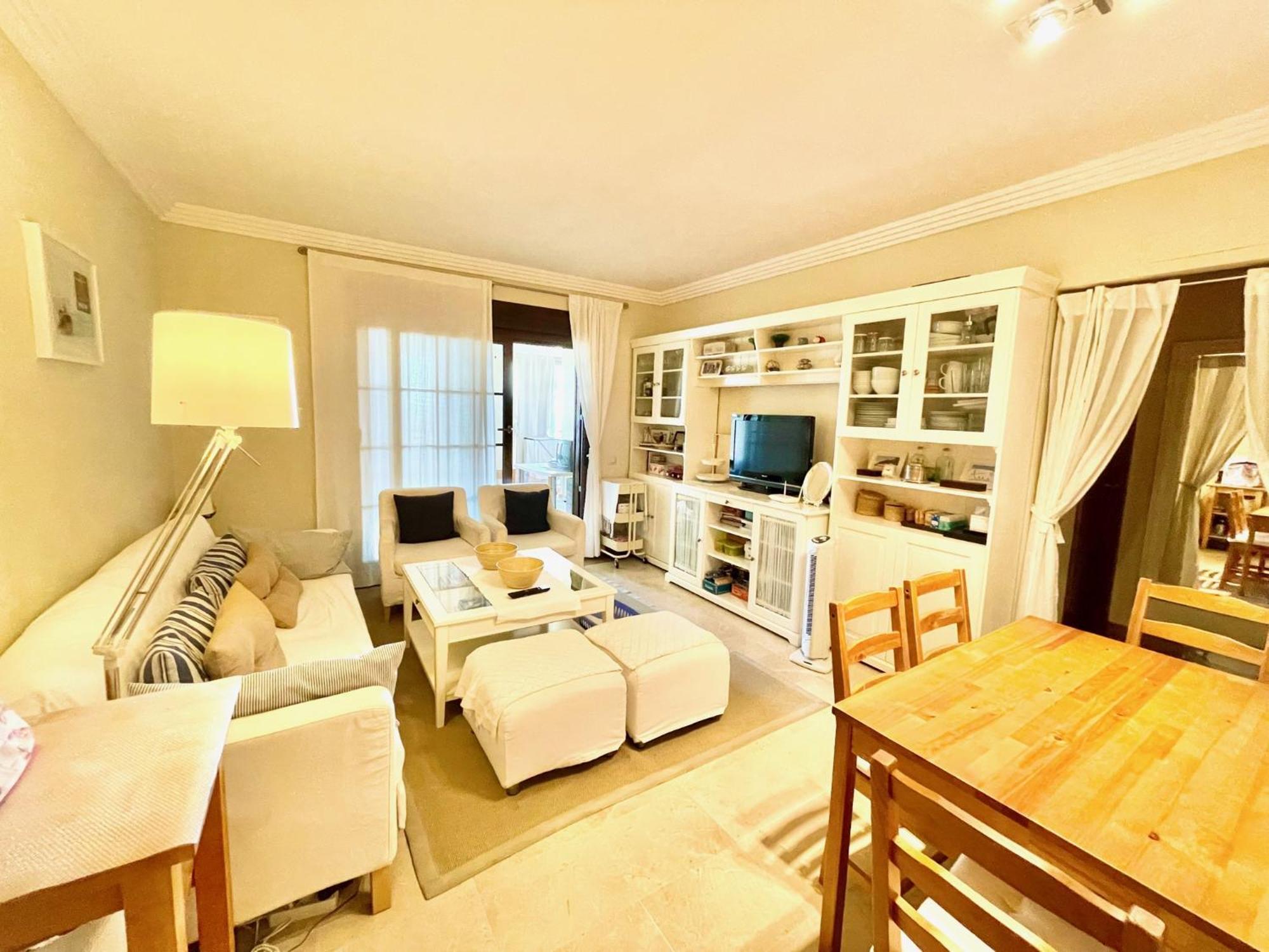 Pelícanos, Playa Apartamento Isla Canela
