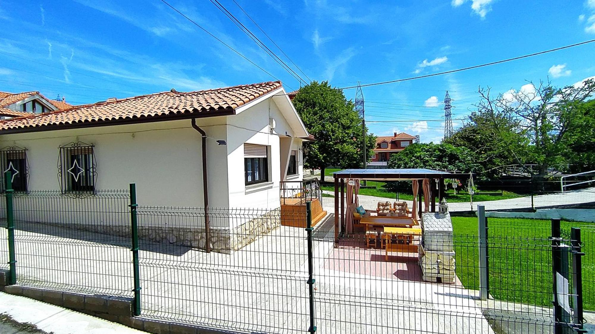 Casa La Juncara * Guarnizo