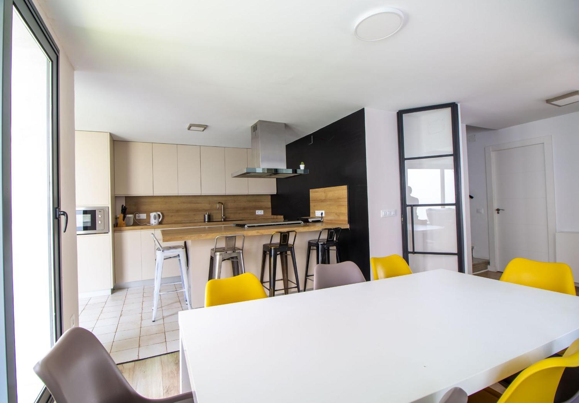 Apartamento Casa Con Jardín Privado Y Barbacoa Piscina Y 300 Metros De La Playa By Lightbooking