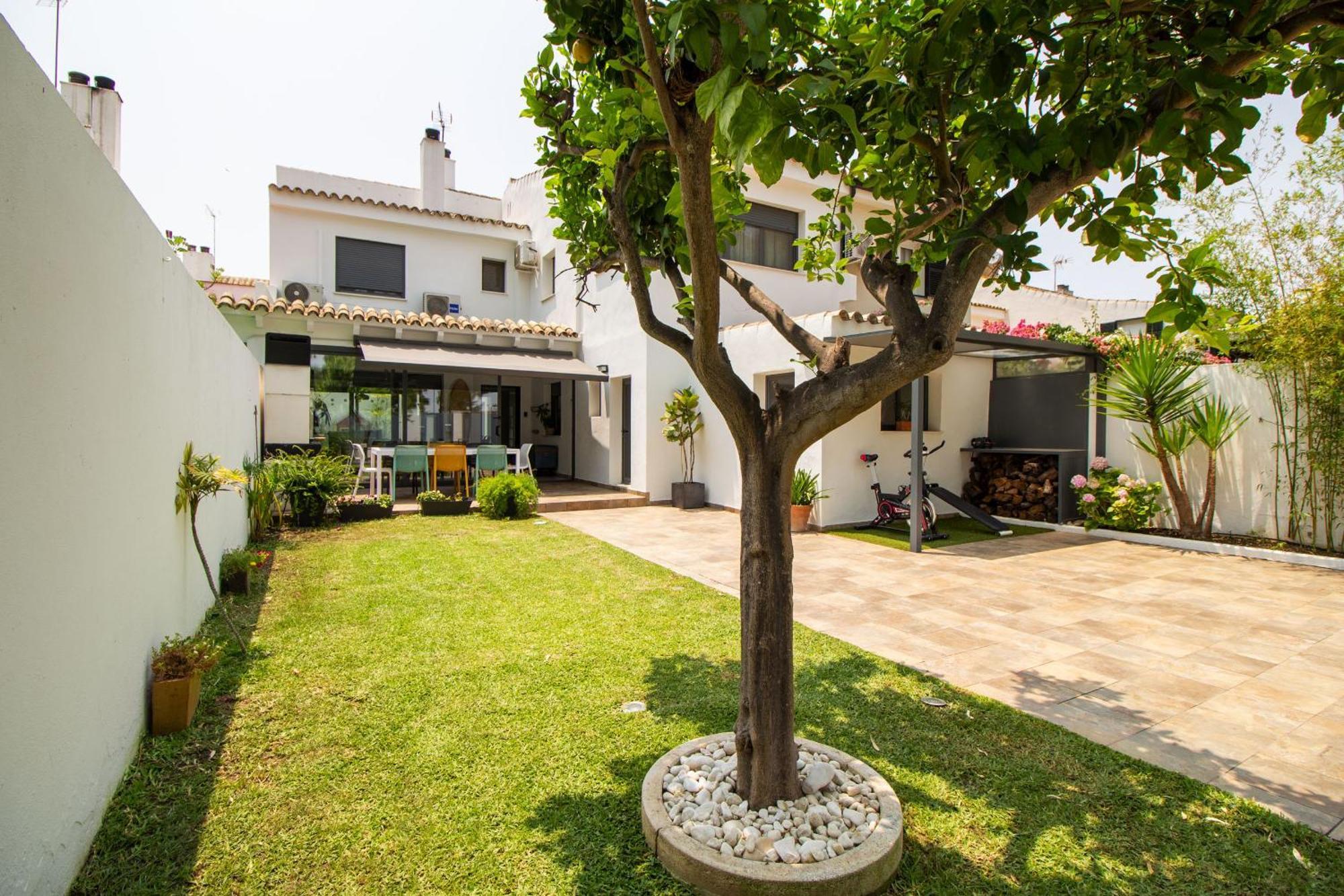 Casa Con Jardín Privado Y Barbacoa Piscina Y 300 Metros De La Playa By Lightbooking Apartamento El Puerto de Santa María