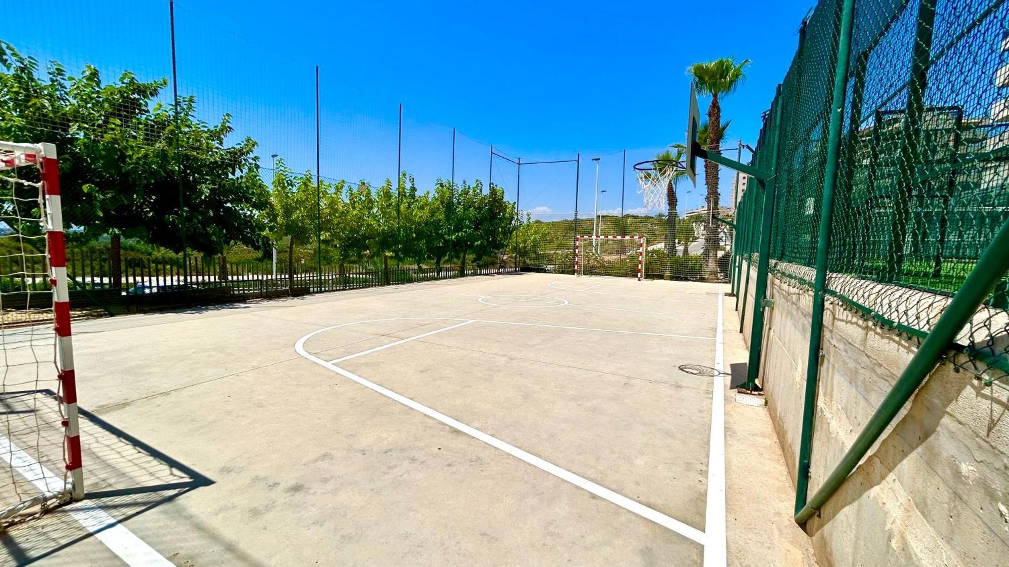11 Y Piscina Apartamento Arenales del Sol