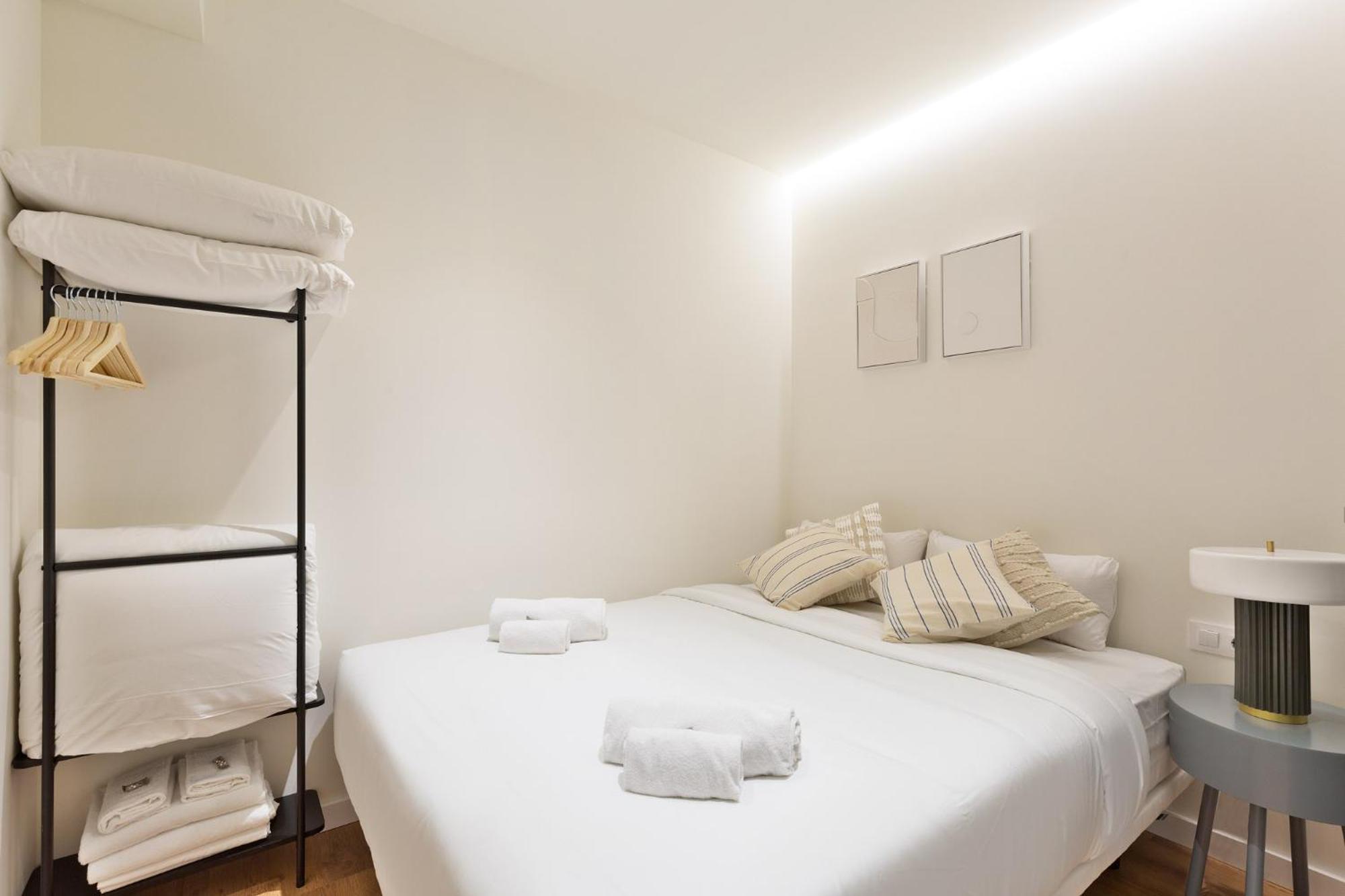 Apartment Urban Chill By Olala Homes