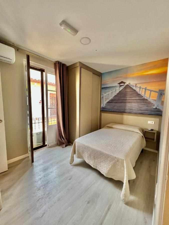 Hotel Viena Plaza Nueva 2*