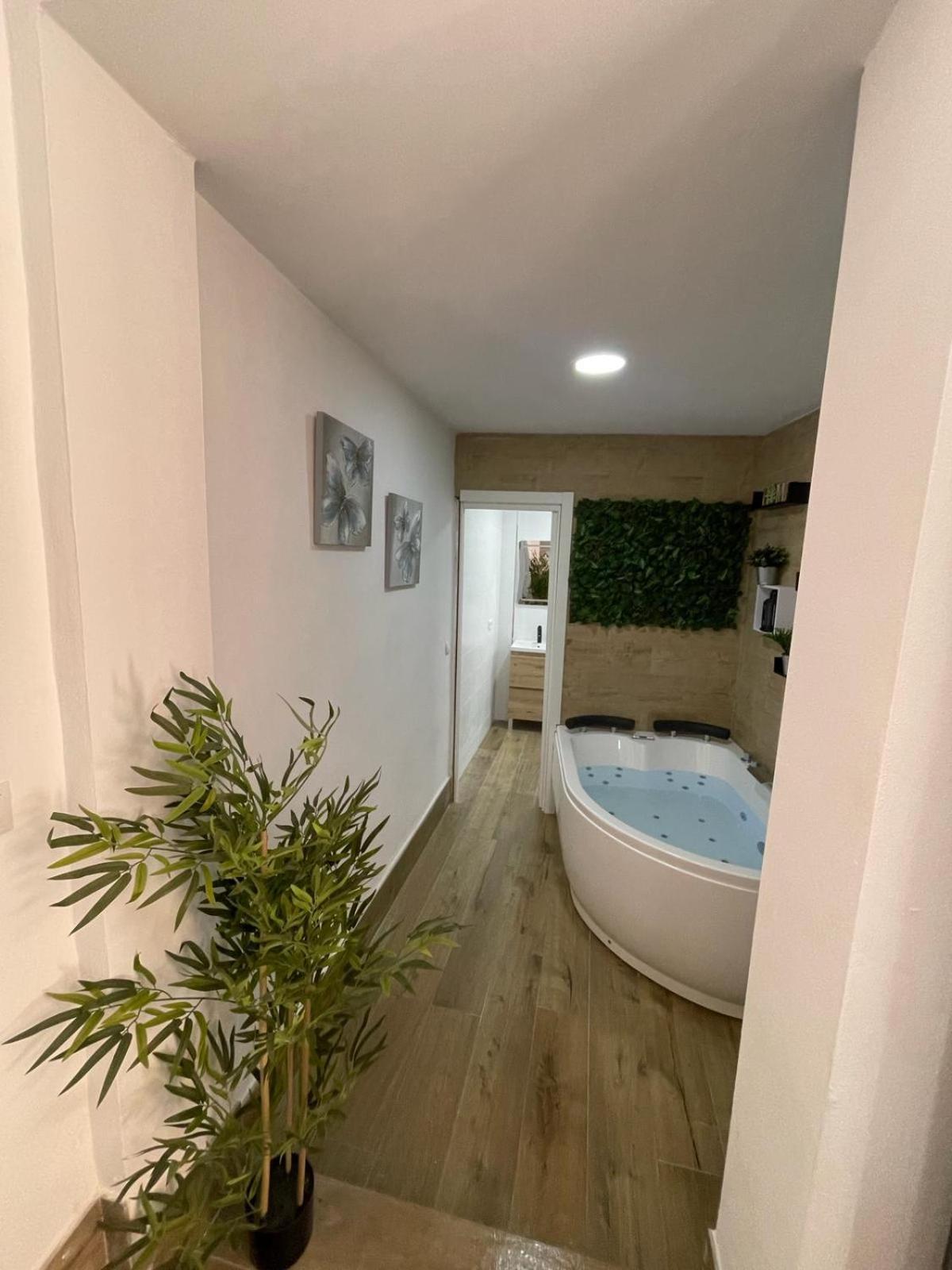 Apartment Estudio Bf Jacuzzi Jerez *