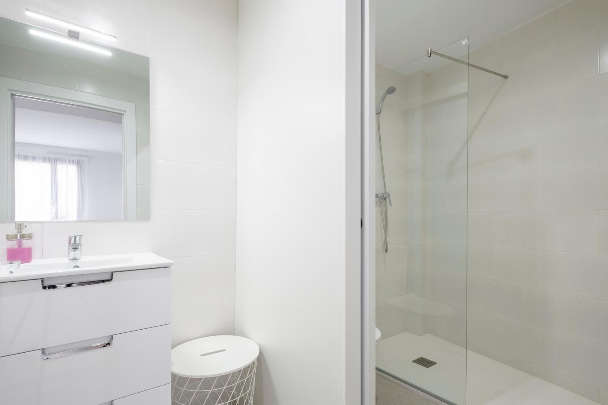 Estudio Cerca De Camp Nou Apartamento