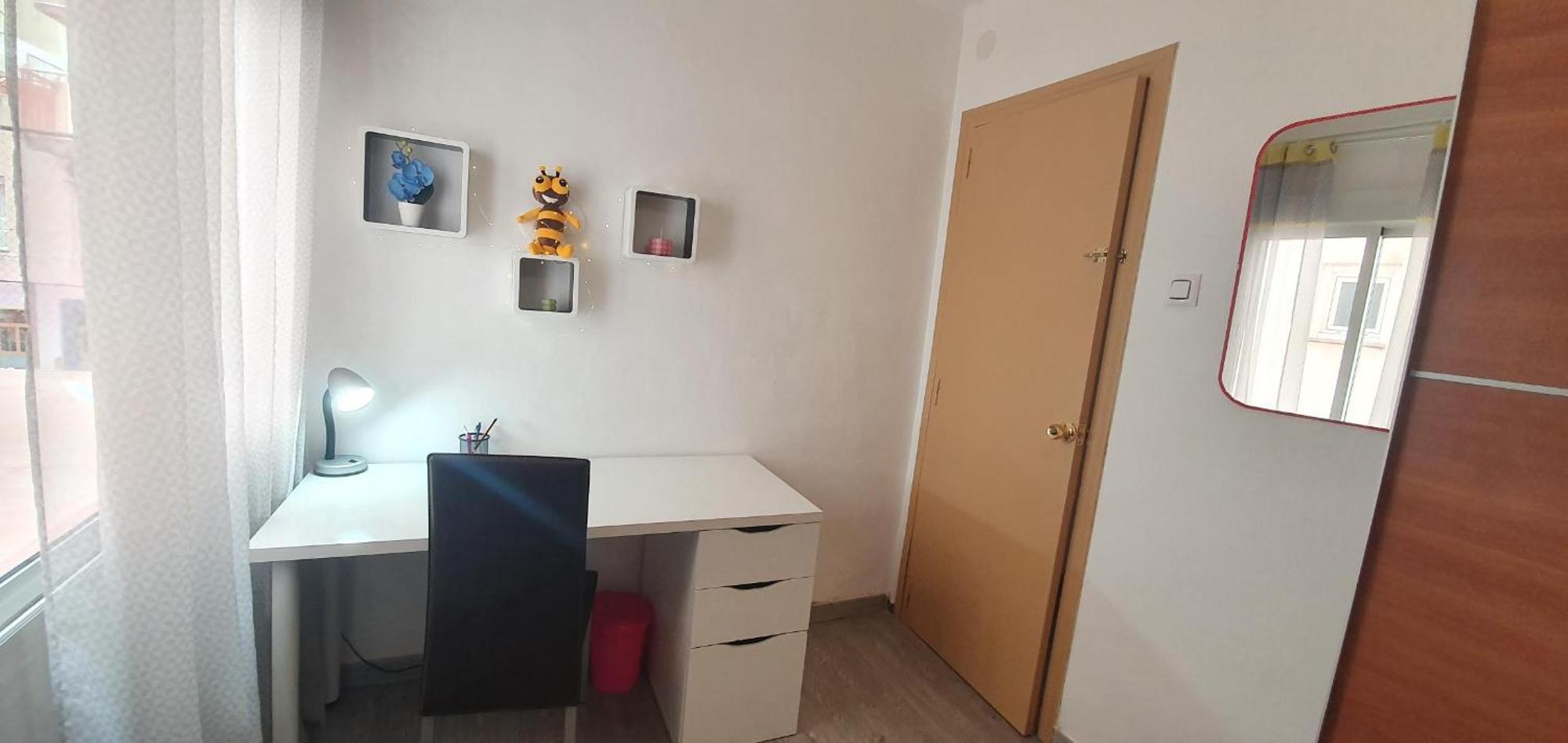 Beautiful In The Center Apartment