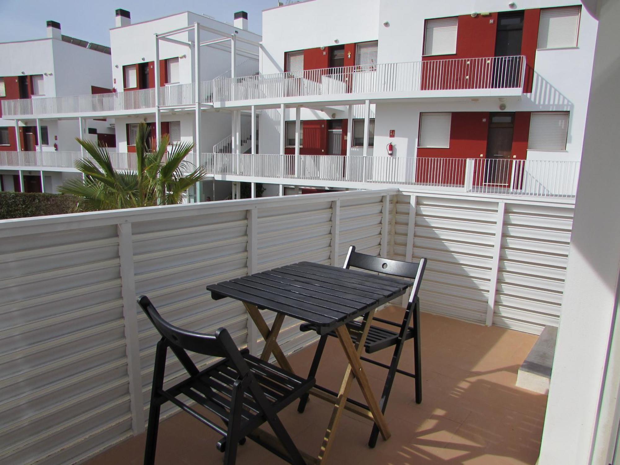 Puerta De Oriente Apartment *