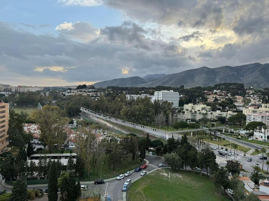 Acogedor Con Vistas Al Mar Y Montana * Torremolinos