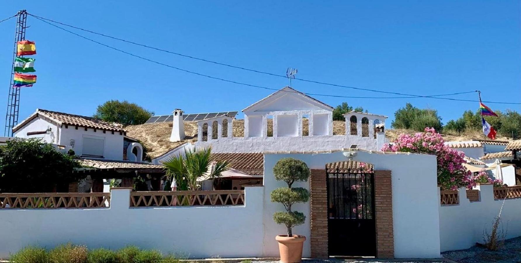 Cueva Romana, Adults Only Cave House Bed and breakfast 3*