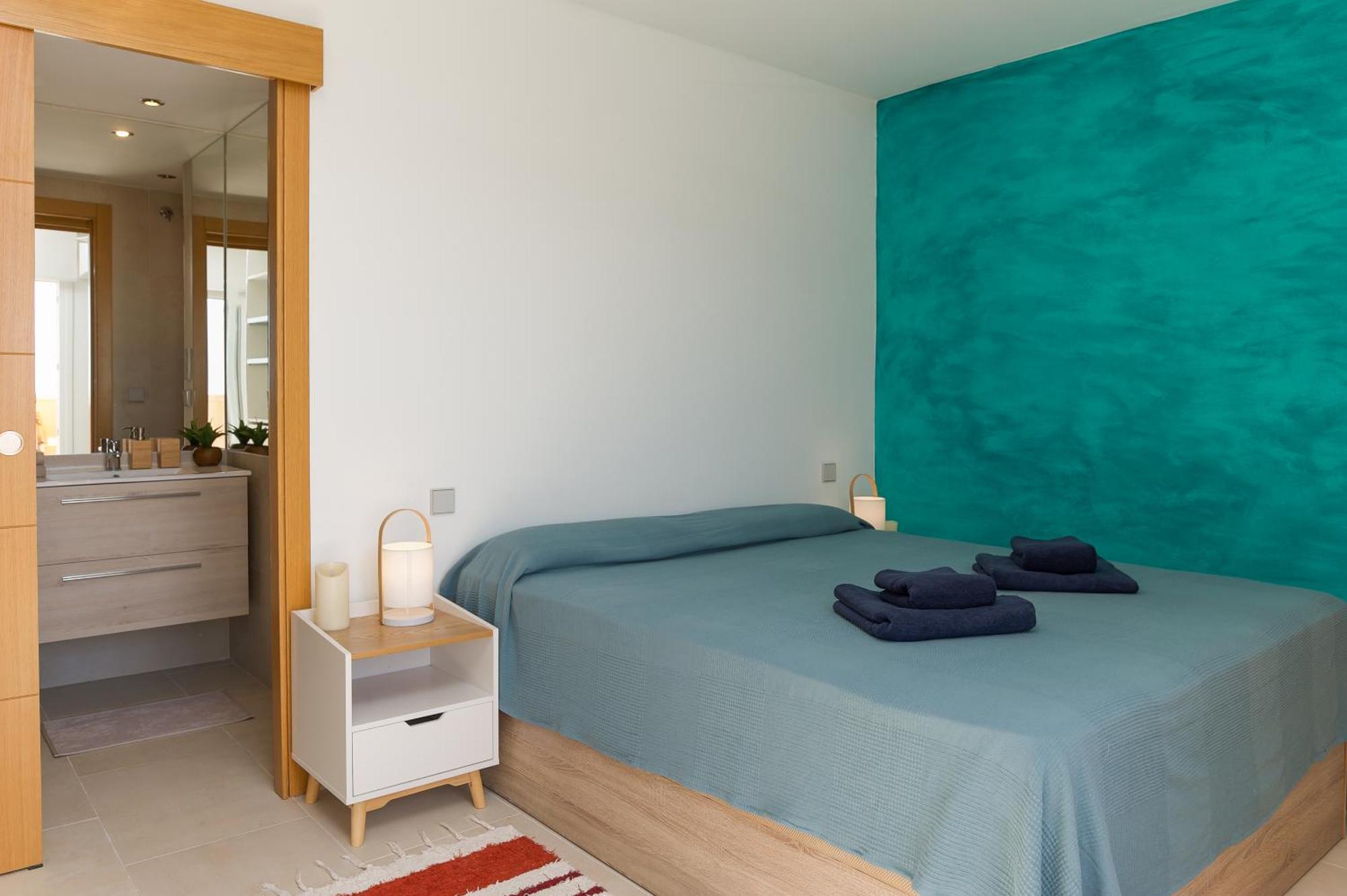 Apartment Deja Blue - Rent Modern Penthouse *