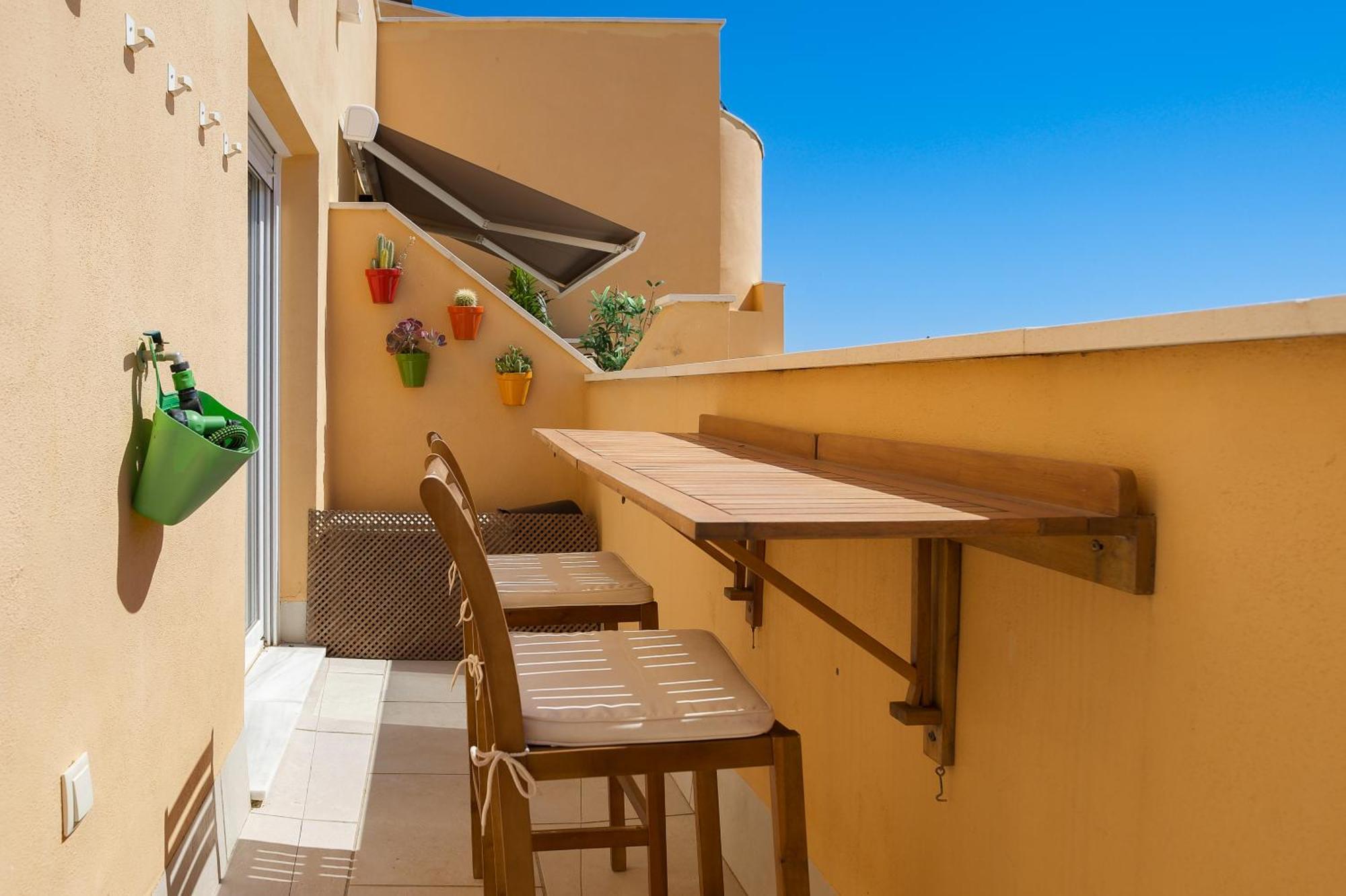 Apartment Deja Blue - Rent Modern Penthouse