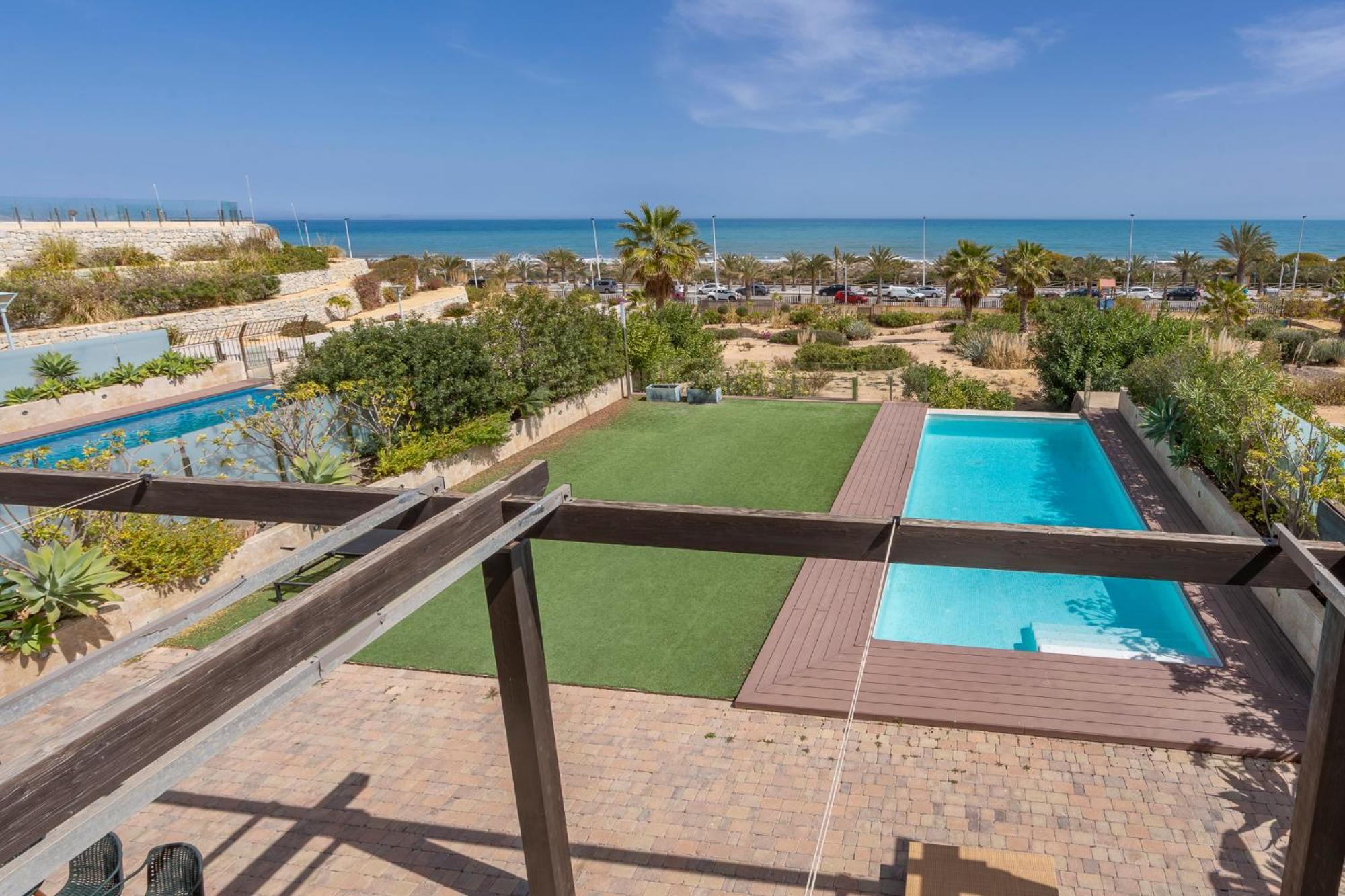 Villa De Lujo Arenales del Sol