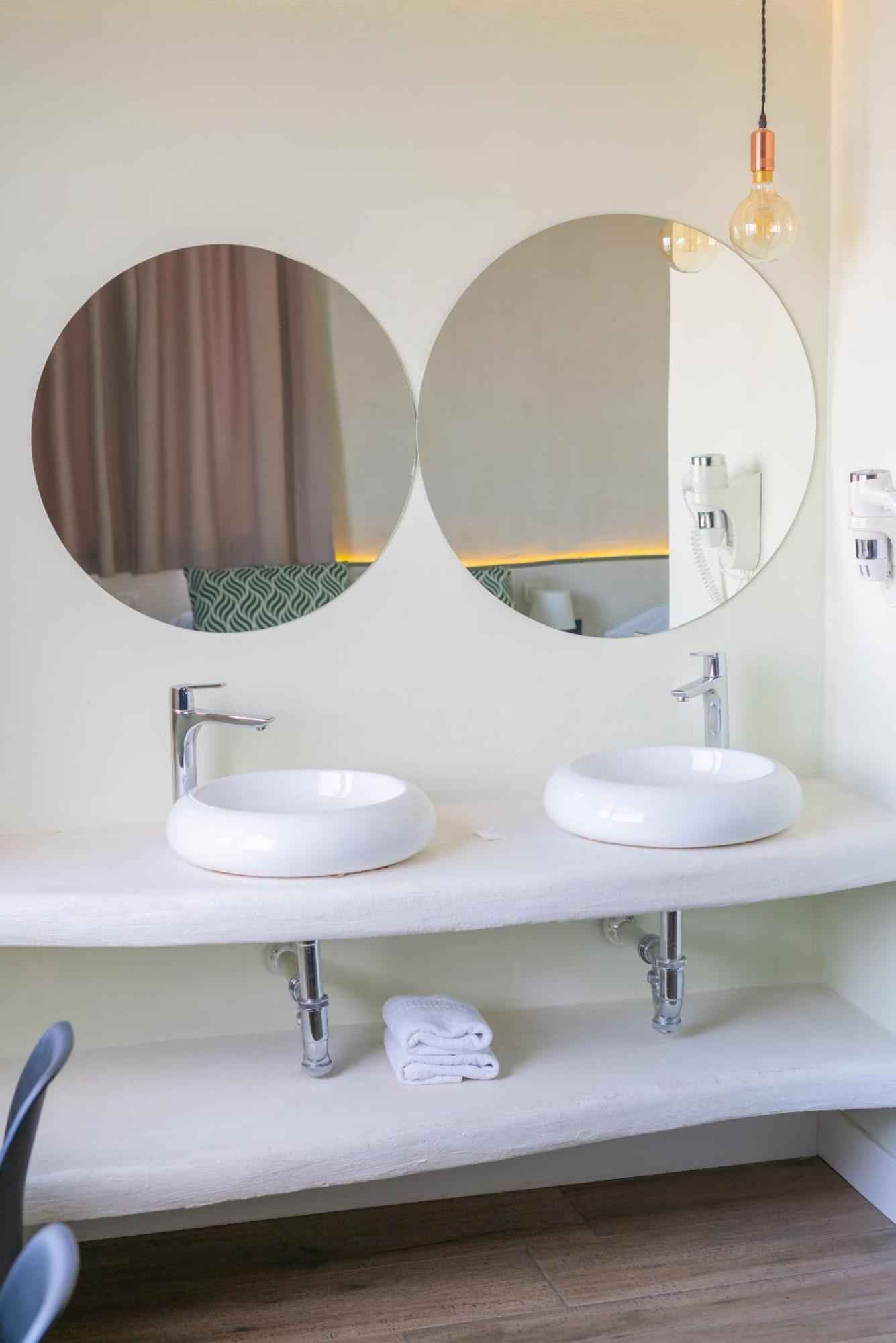 Charlotte-gran Via Hostel Madrid