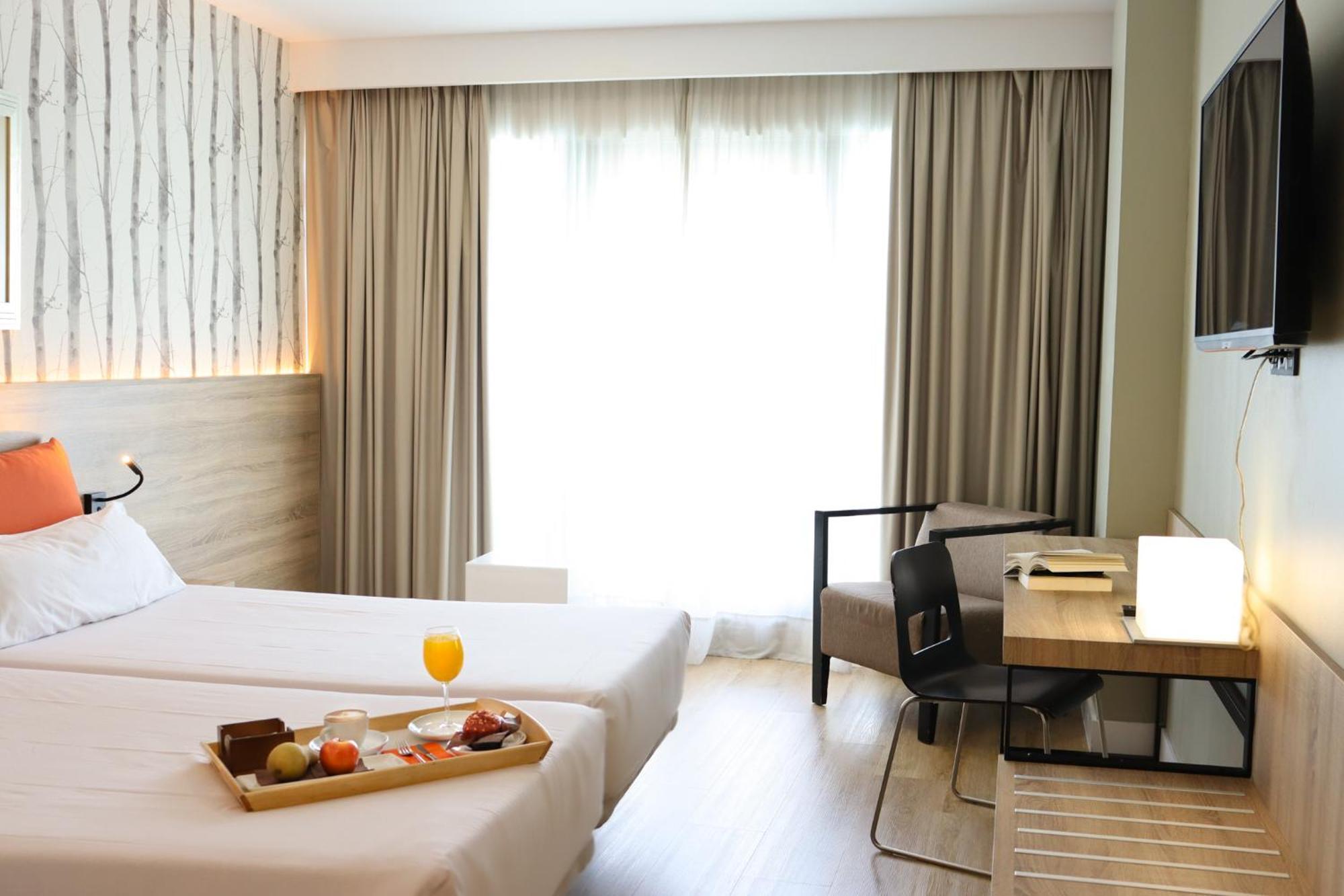 Eurohotel Barcelona Granvia Fira Hotel 4*