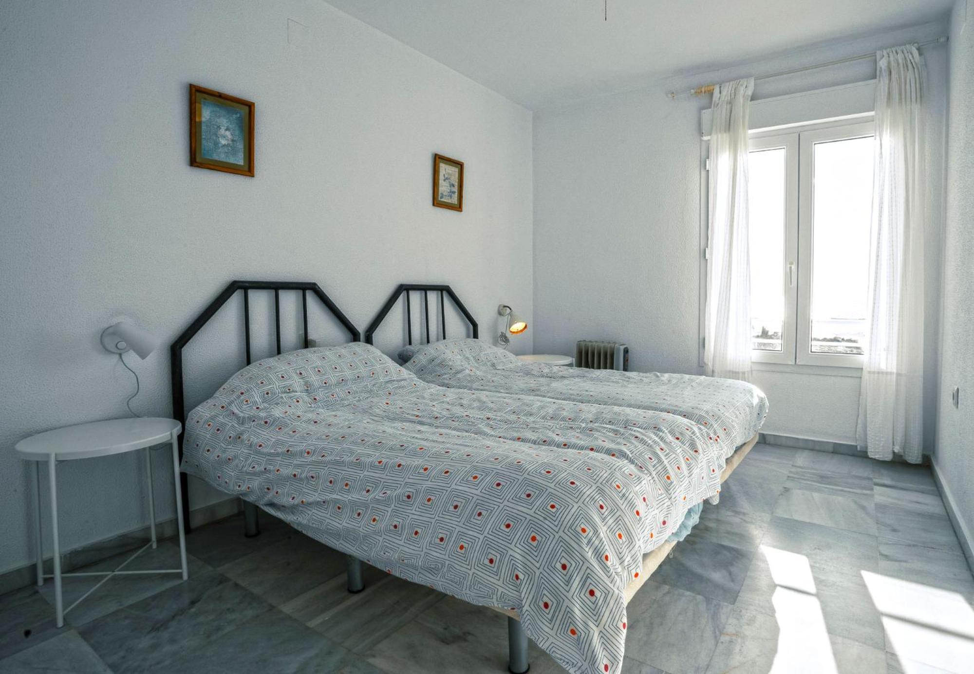 Santa Barbara B Front With Terrace, Sea View In And Garage In Conil Apartment