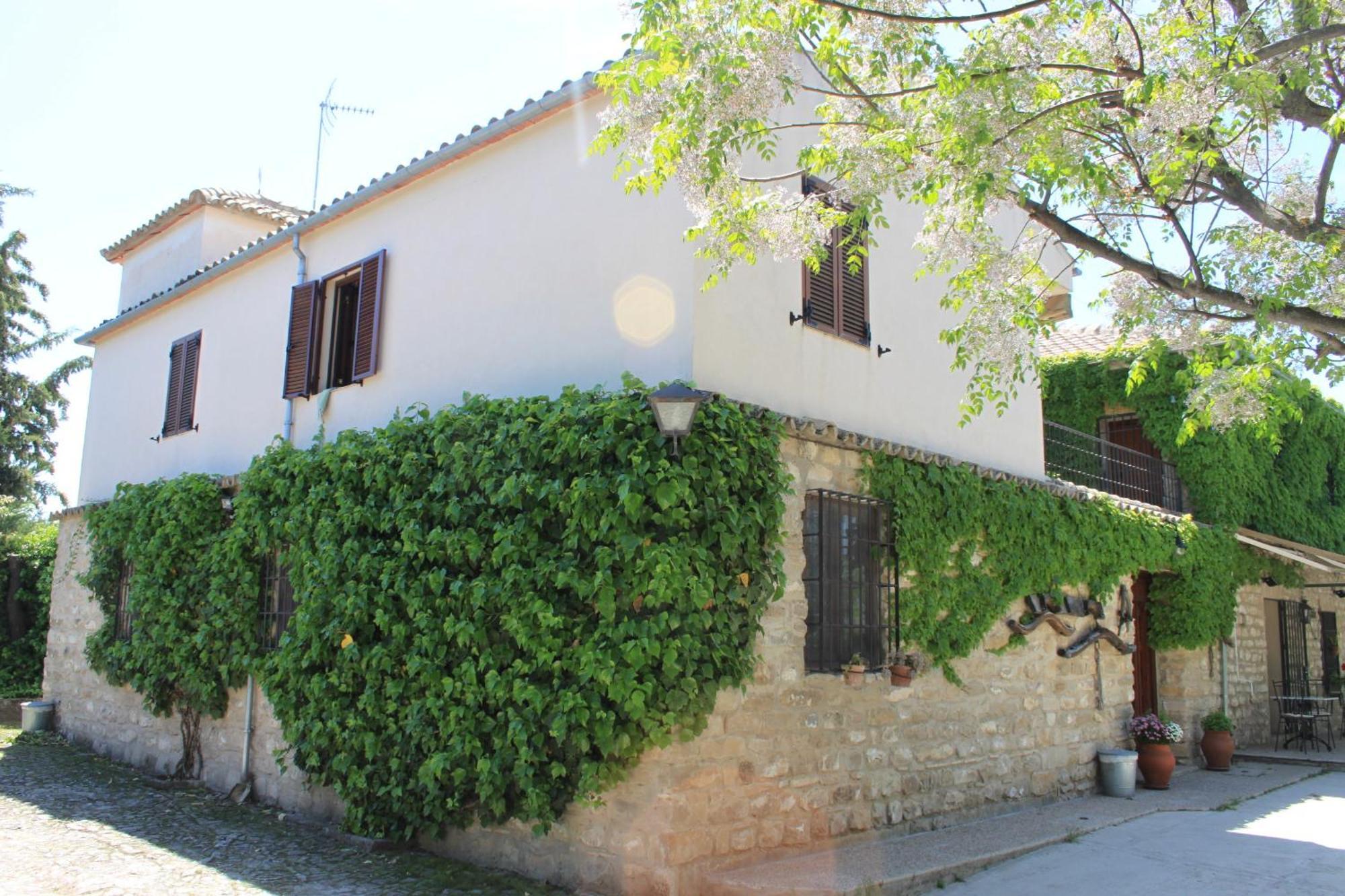 Bed and breakfast La Caseria De Tito