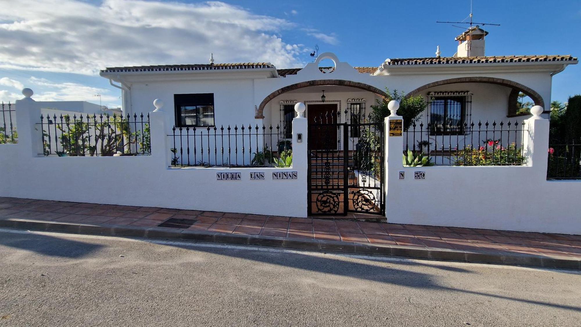 Niñas Andalusian Style Mijas