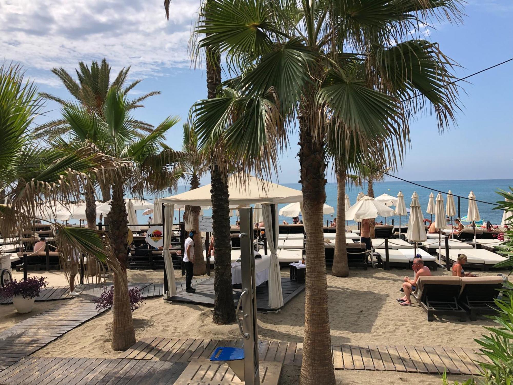 Apartamento Modern 3 Bedroom 300 Meters To The
