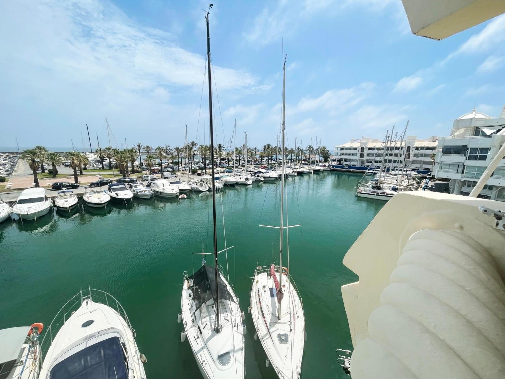 Apartamento Isla Puerto Marina Benalmádena