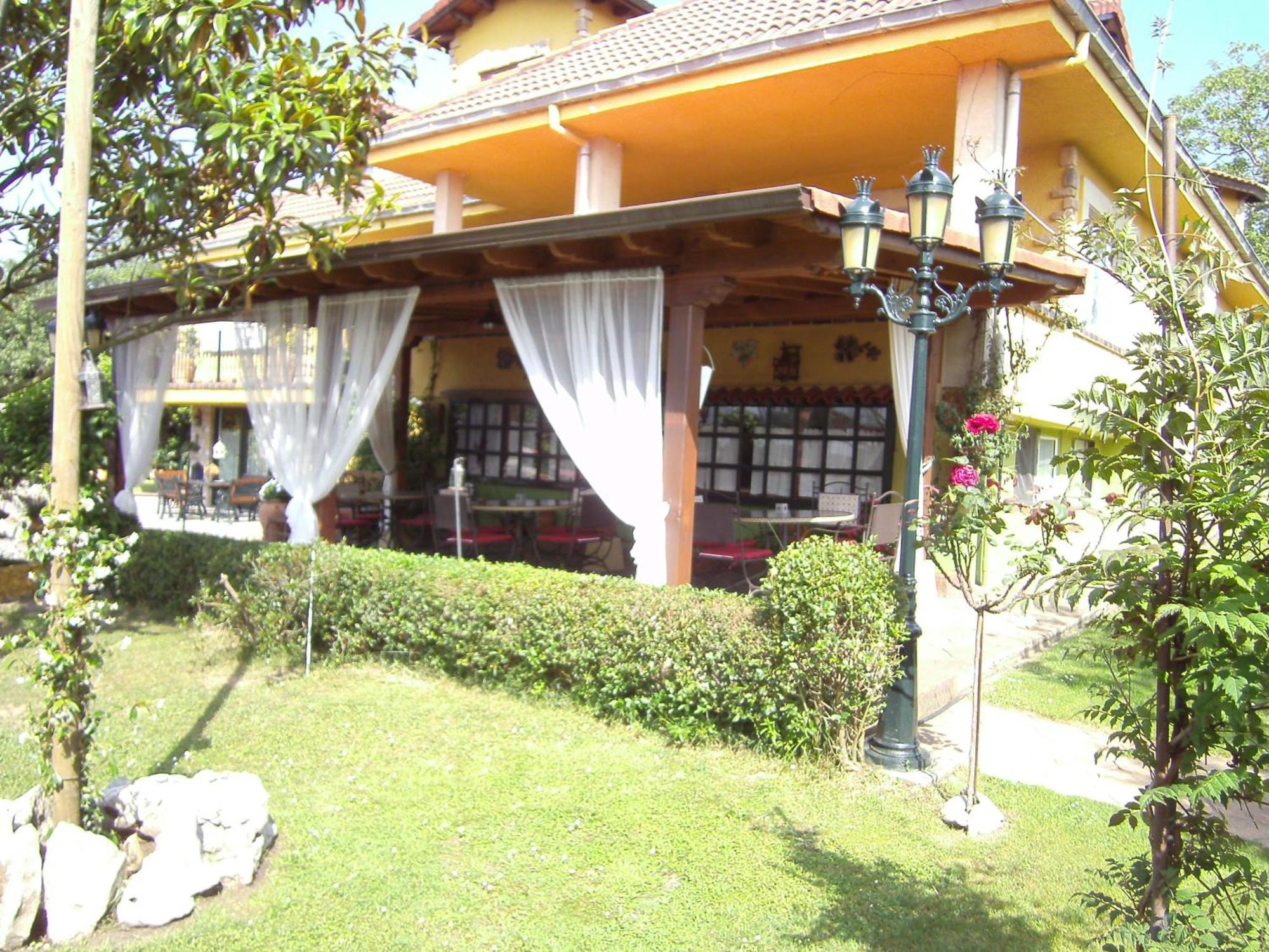Fuentes Country house
