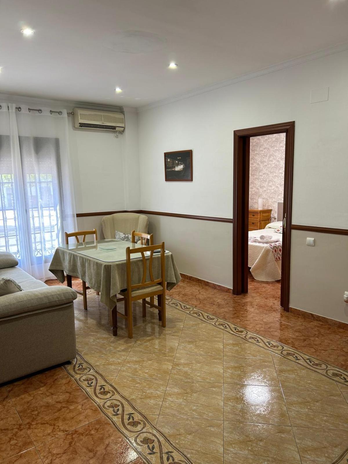 Apartment Estacion Norte Y Sur Famorcas