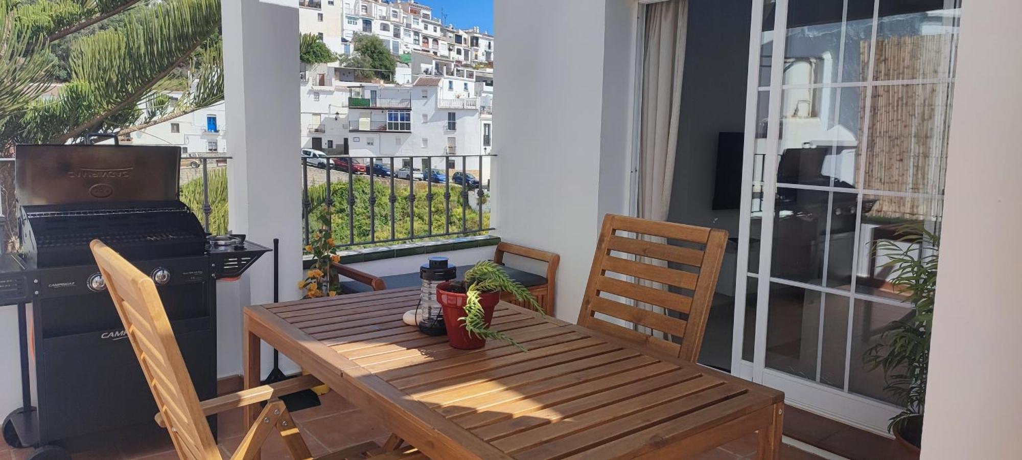 Apartamento Penthouse With Hot Tub And Air Conditioning Offering Breathtaking Panoramic Mountain And Sea Views Cómpeta