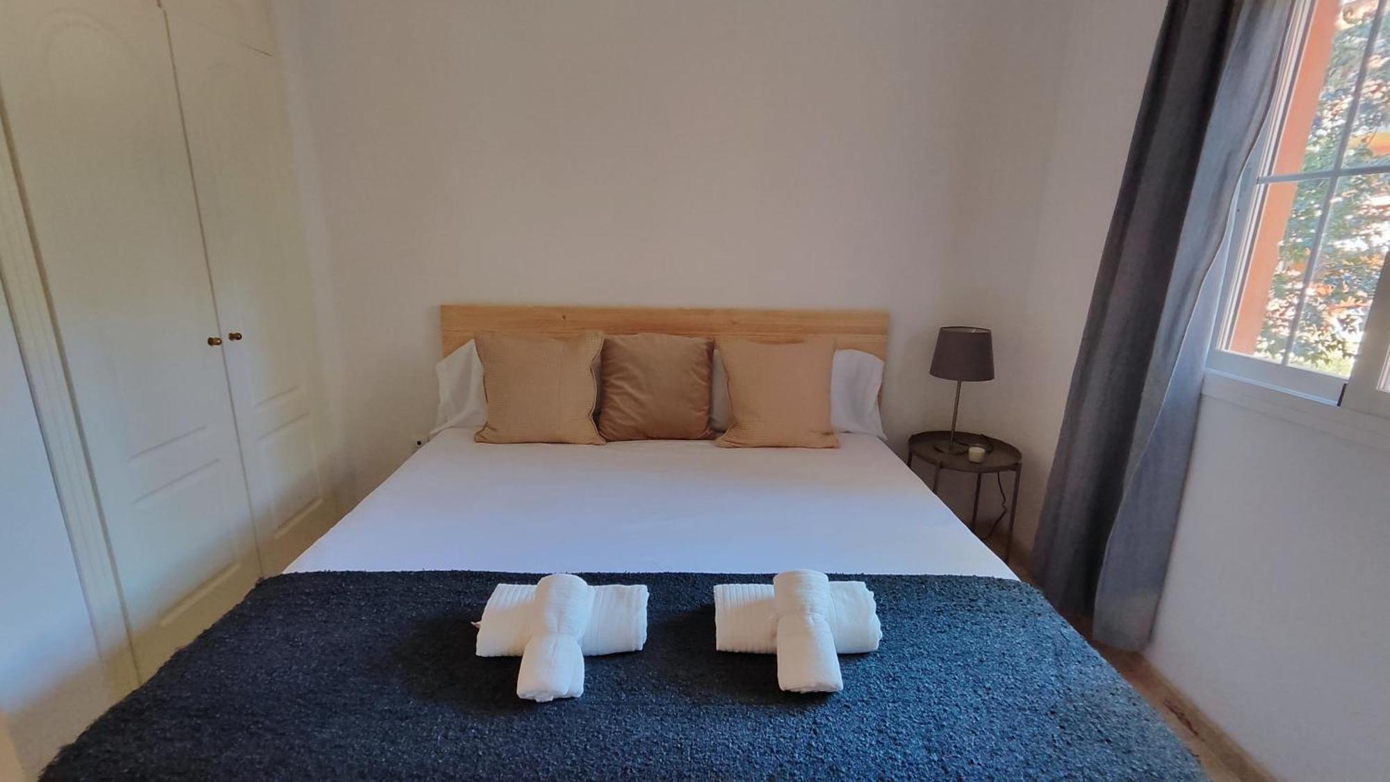 Pinogolf Elviria With Free Parking, Wifi, Pool And Large Terrace * Marbella
