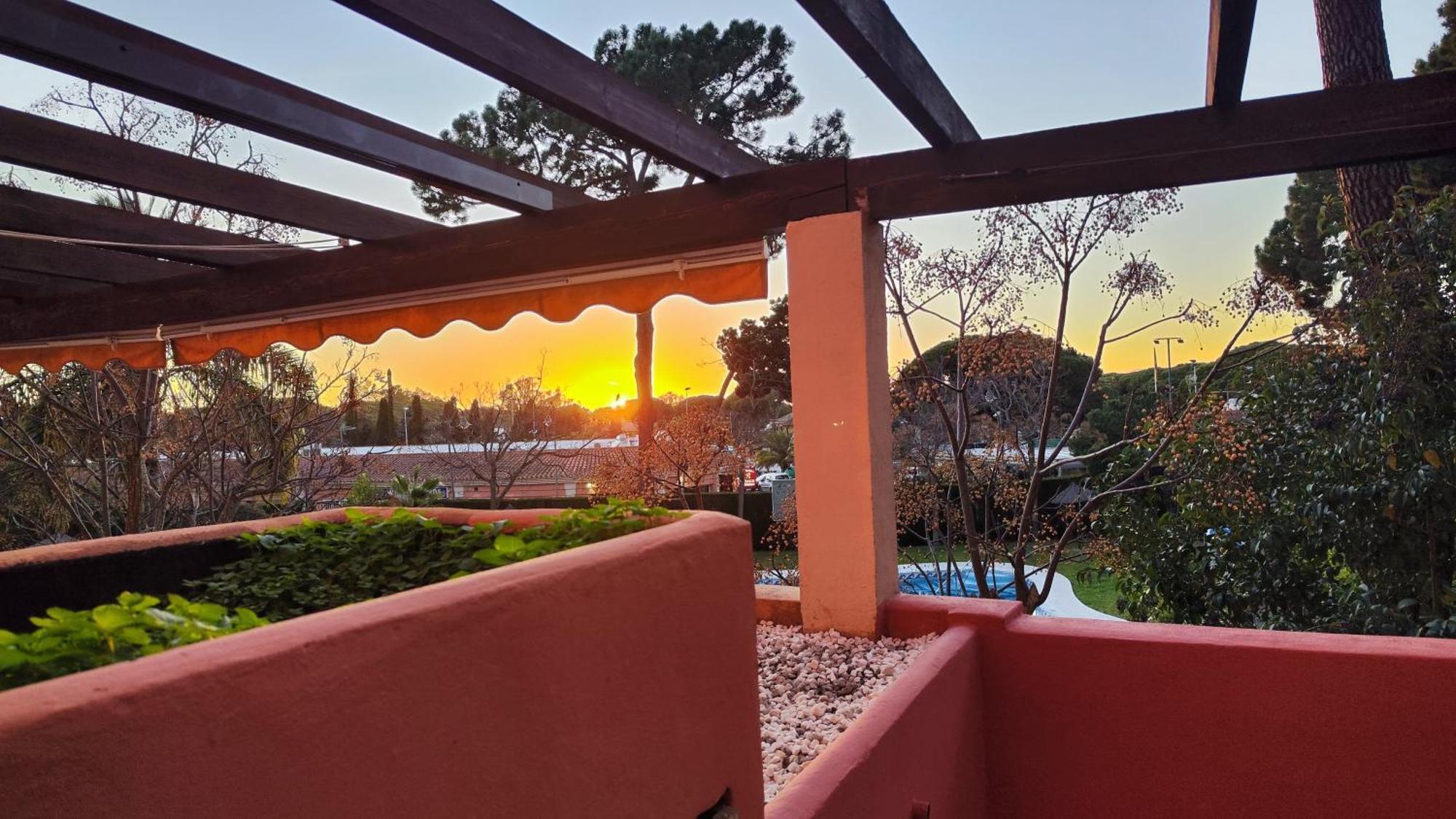 Apartamento Pinogolf Elviria With Free Parking, Wifi, Pool And Large Terrace