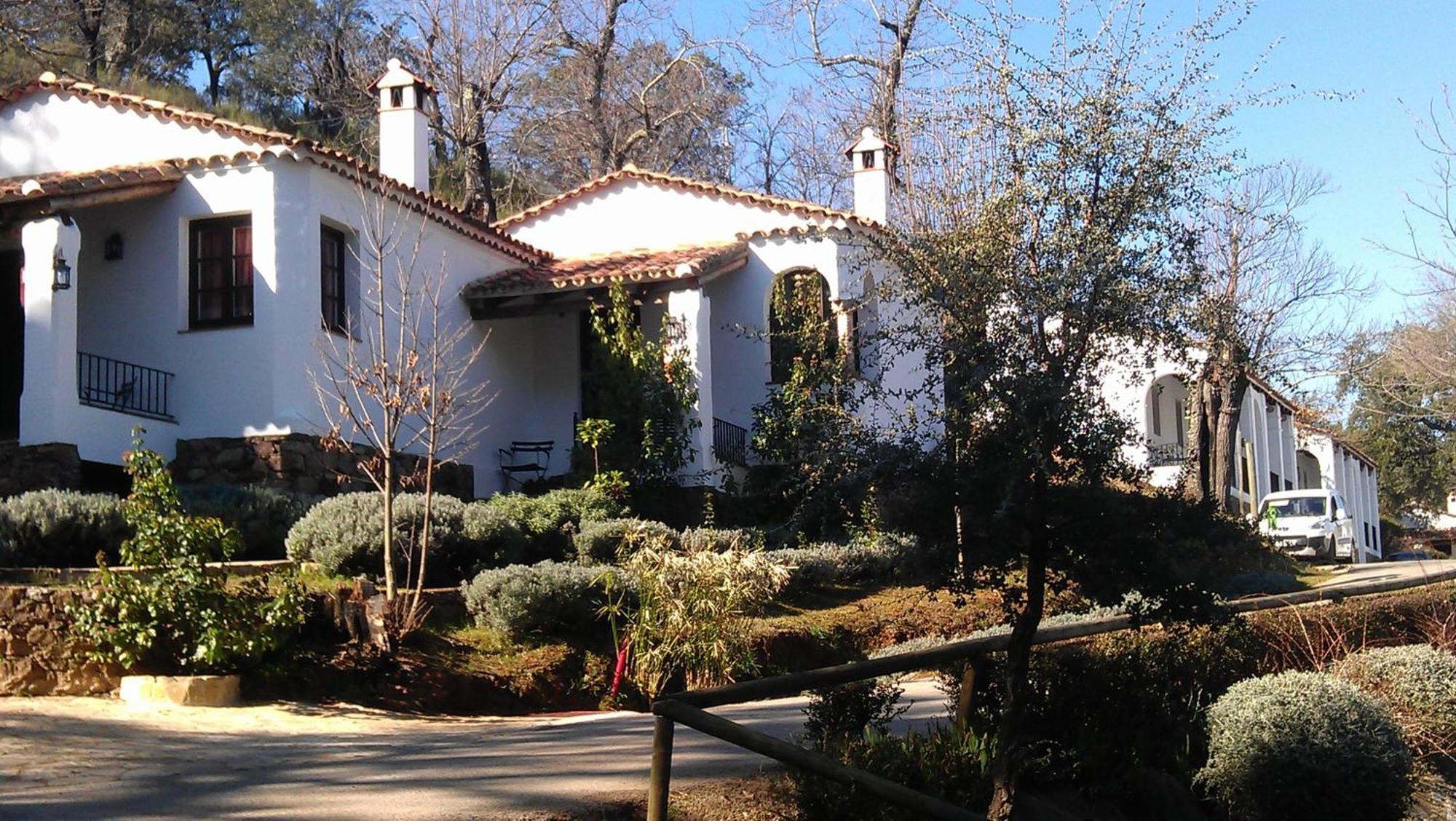 Valbono Rurales Y Hotel 3*