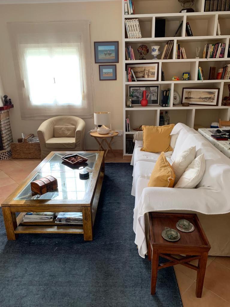 Villa La Bilbaina Con Piscina, Jardin Y Parking Exclusivo Chiclana de la Frontera