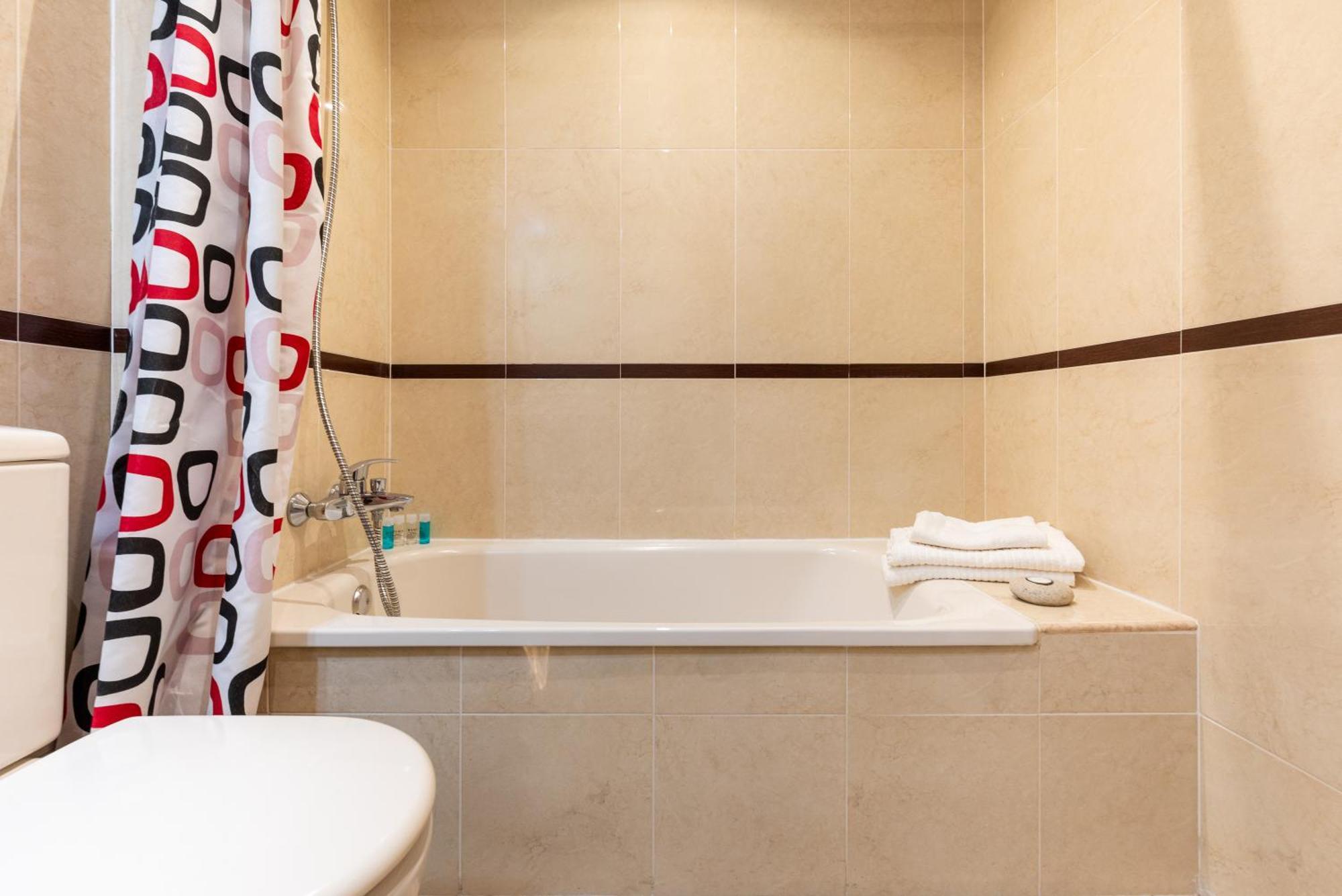 Wintowinrentals Relax, Playa, Wifi & Parking * Torre de Benagalbon