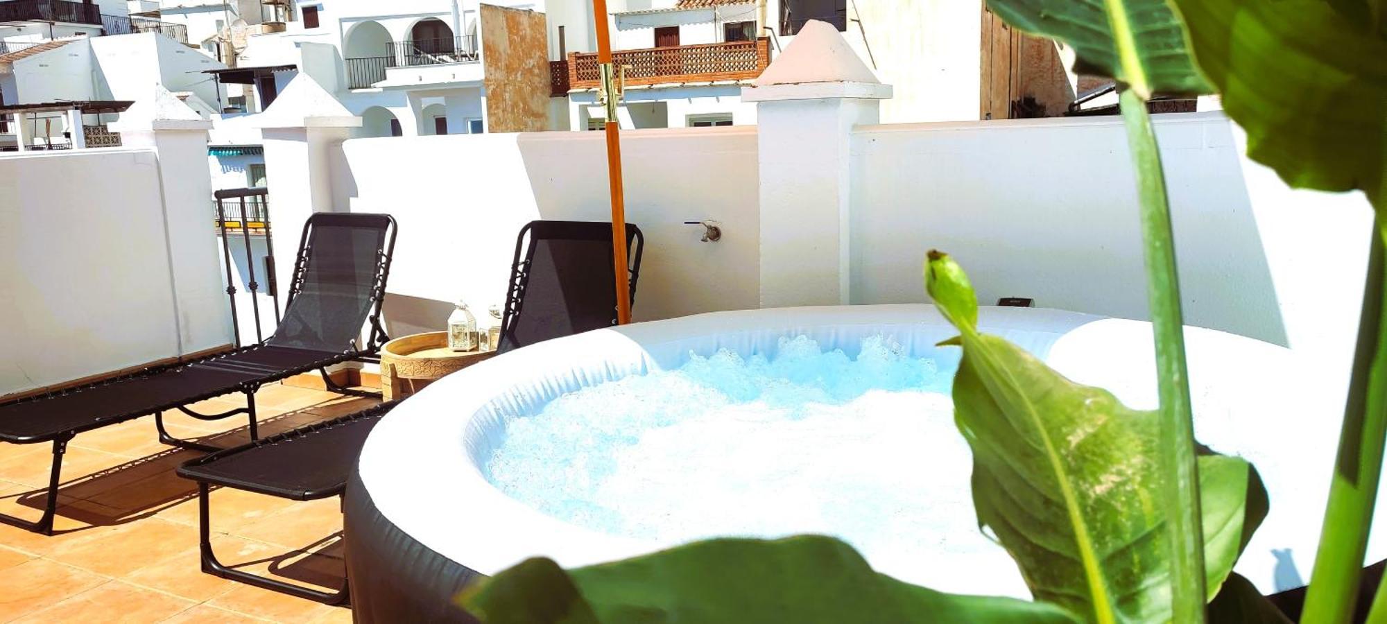 Apartamento Penthouse With Hot Tub And Air Conditioning Offering Breathtaking Panoramic Mountain And Sea Views Cómpeta