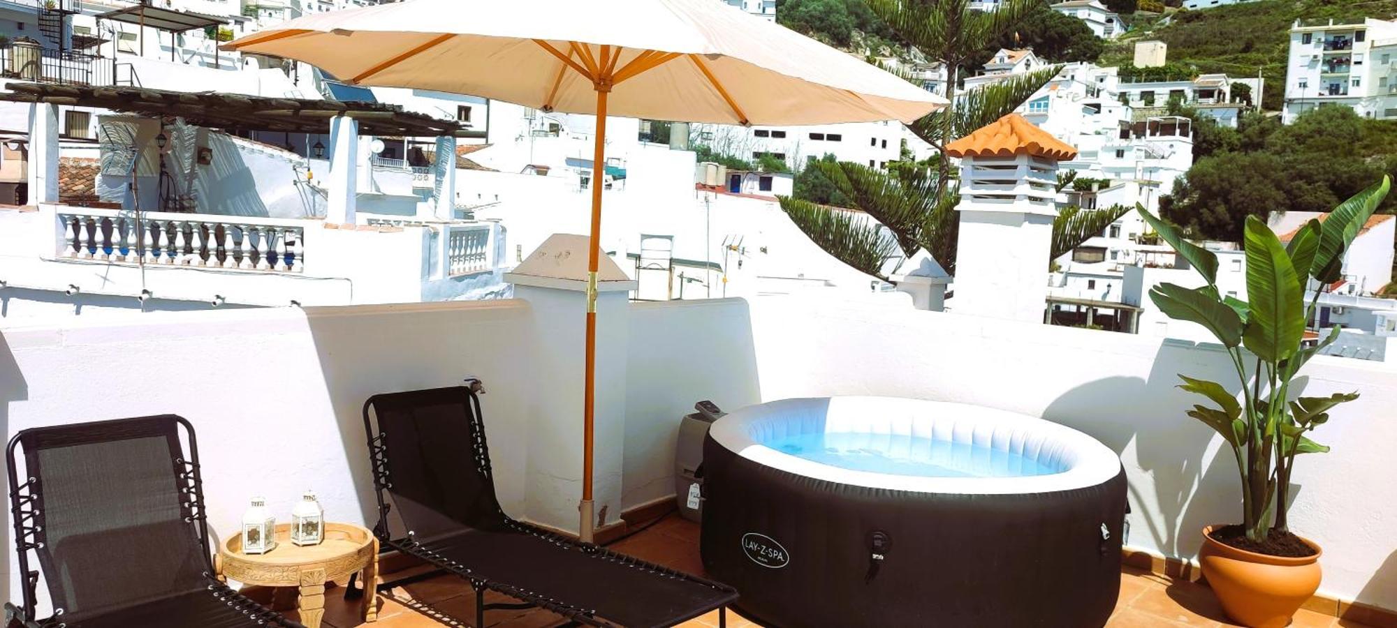 Penthouse With Hot Tub And Air Conditioning Offering Breathtaking Panoramic Mountain And Sea Views * Cómpeta
