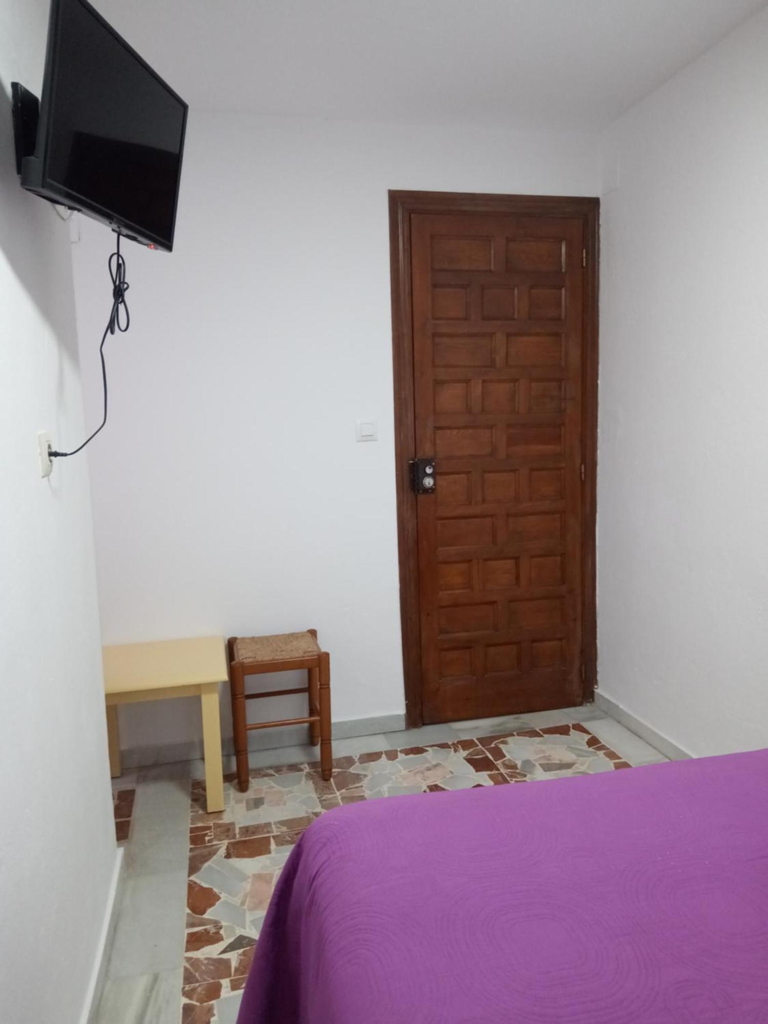 Bora Guest house *