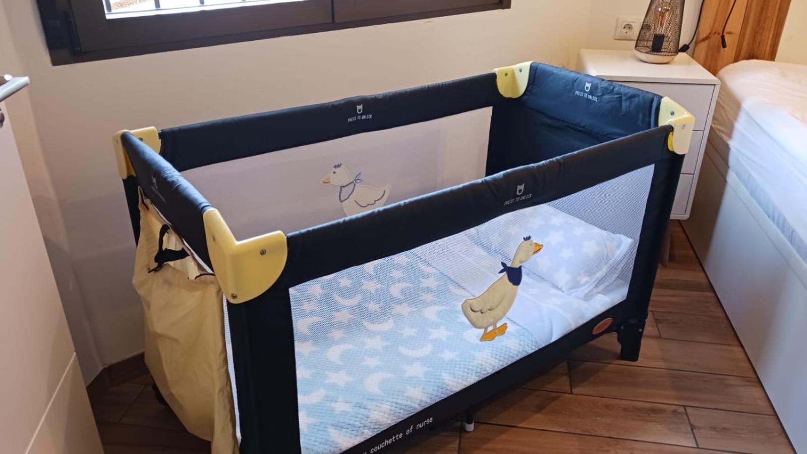 Apartamento Bonito Piso Cerca De La Playa Con Parking Privado *