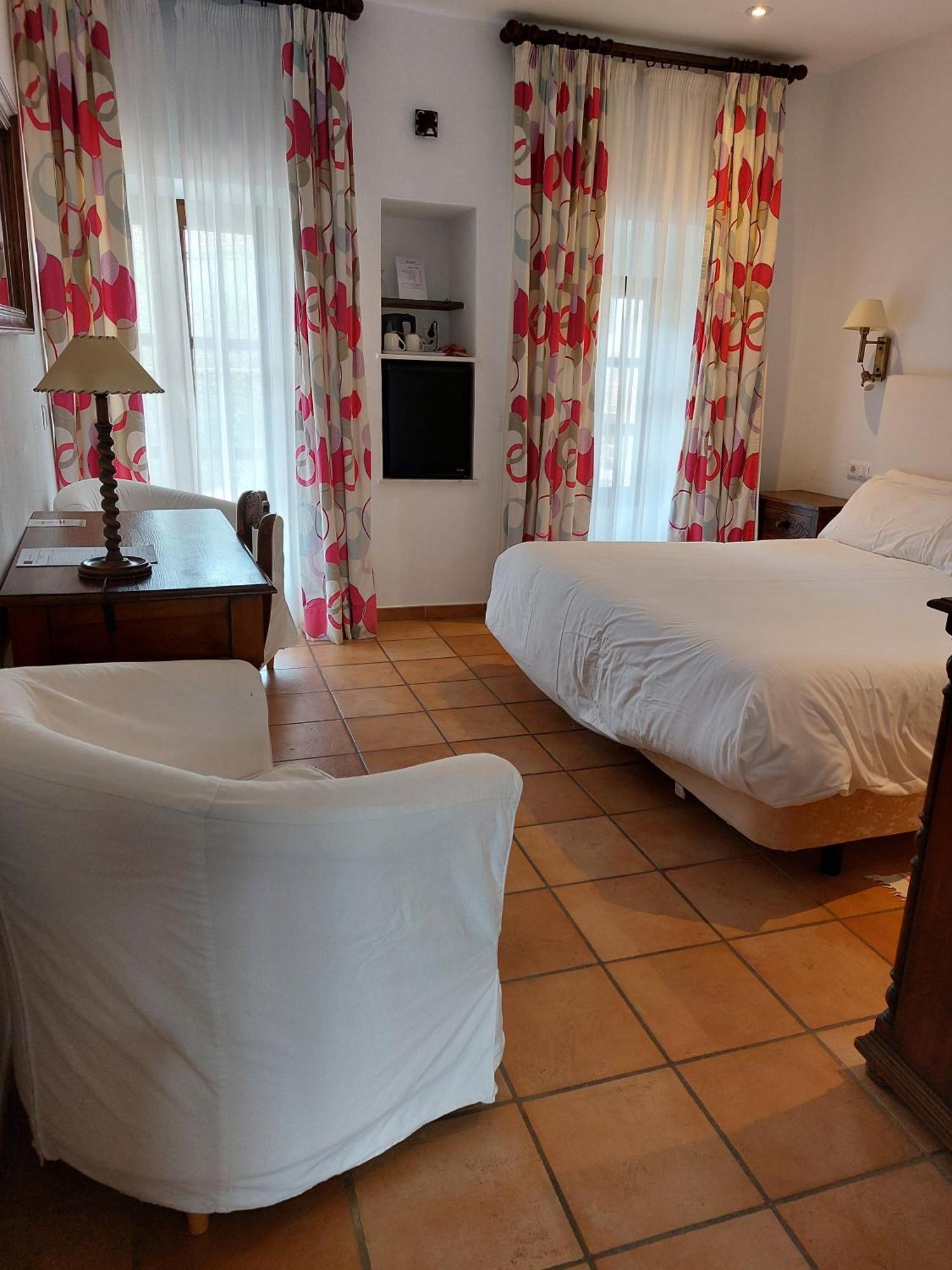 Hotel Molino Del Santo