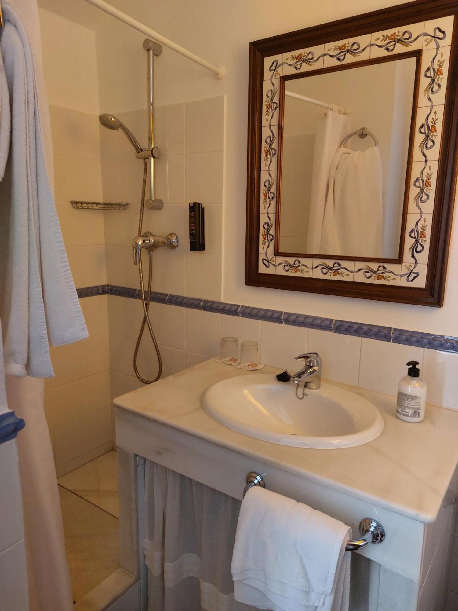 Hotel Molino Del Santo 2*