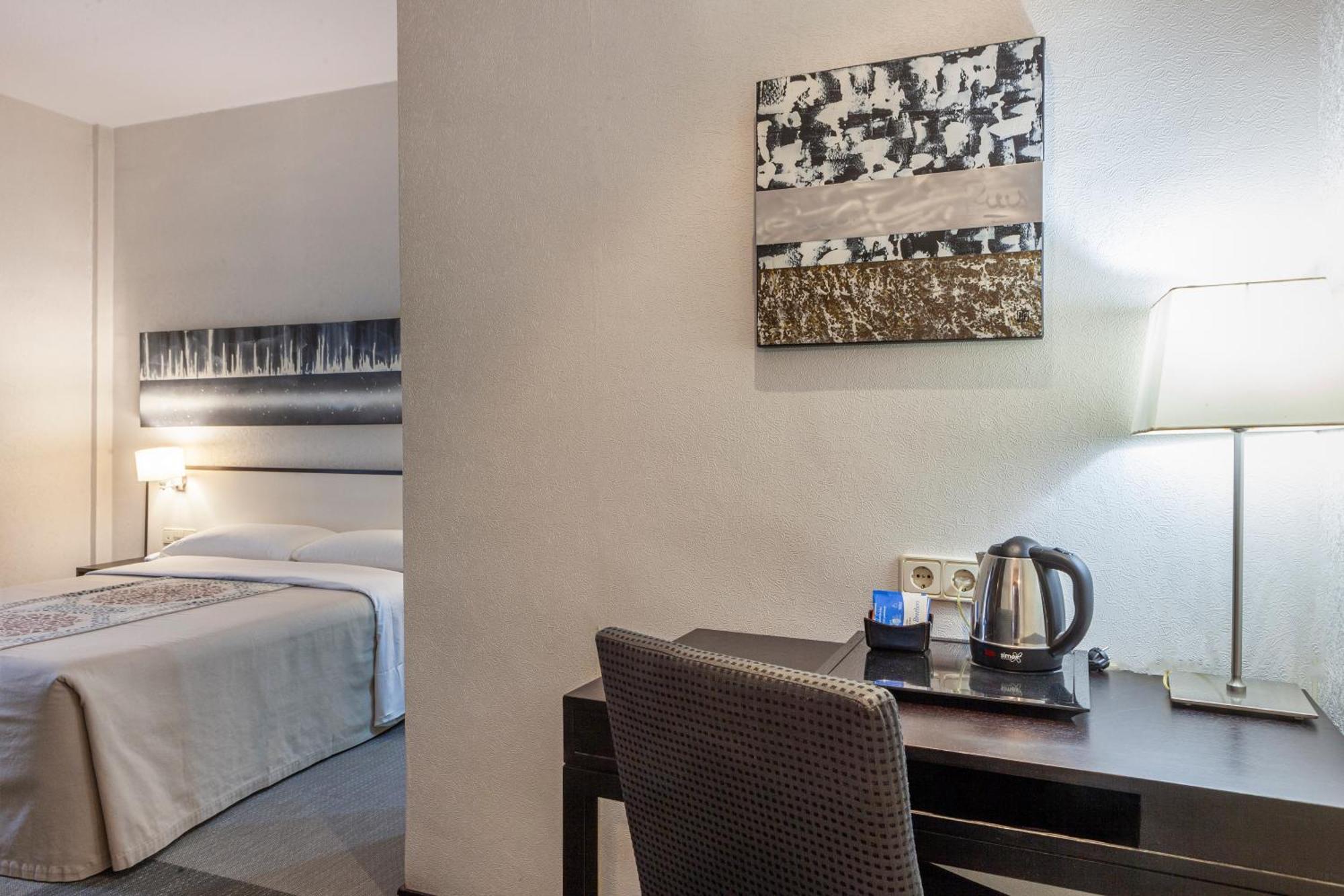 Maciá Plaza Hotel Granada