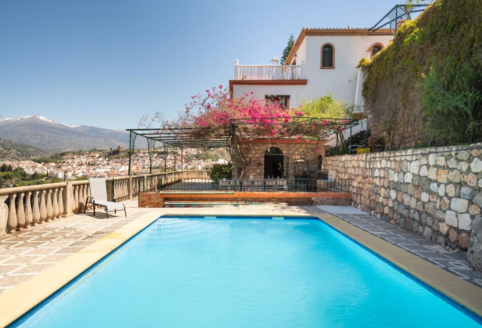Villa Breathtaking Velez Viewpoint *