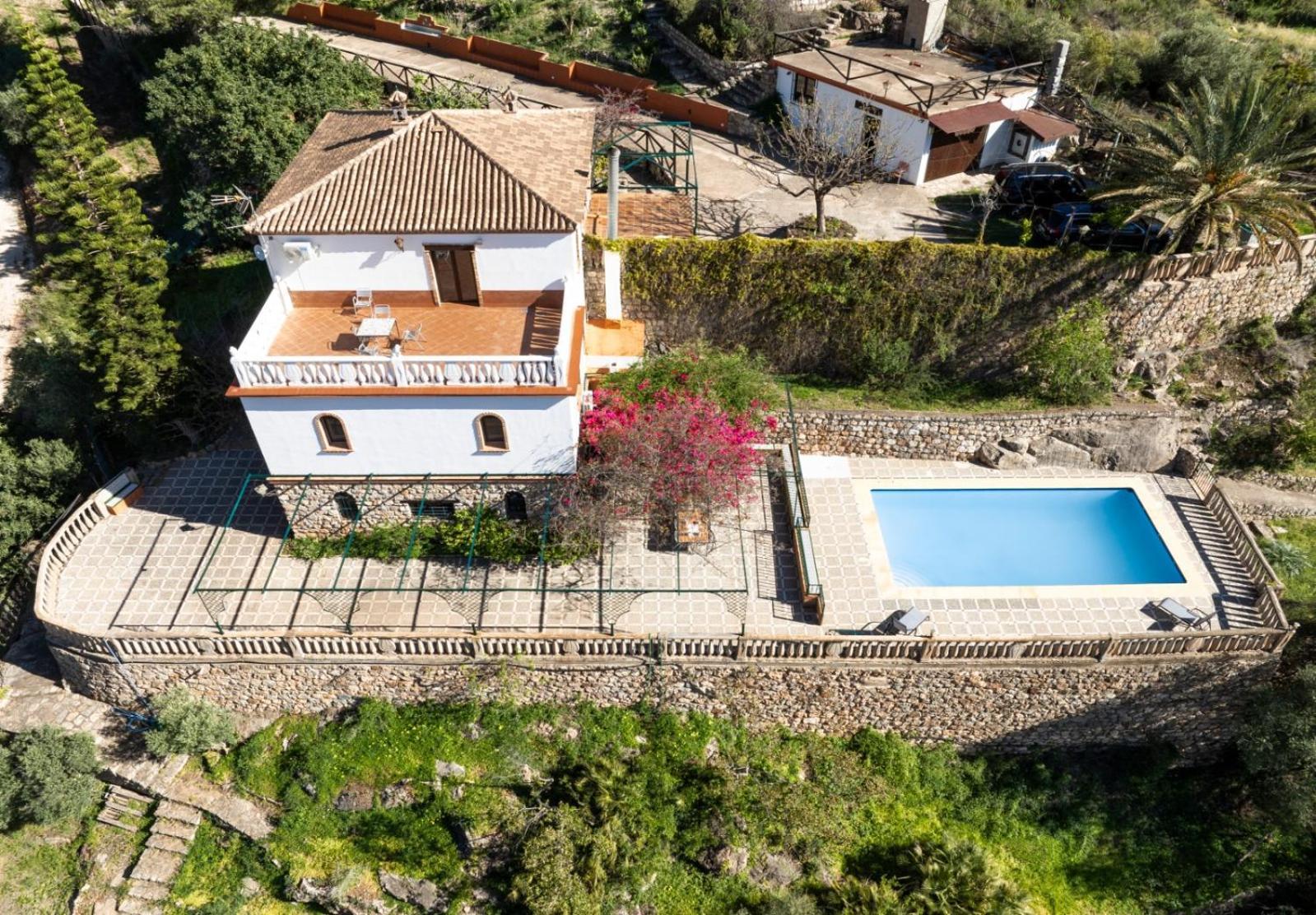 Breathtaking Velez Viewpoint Villa