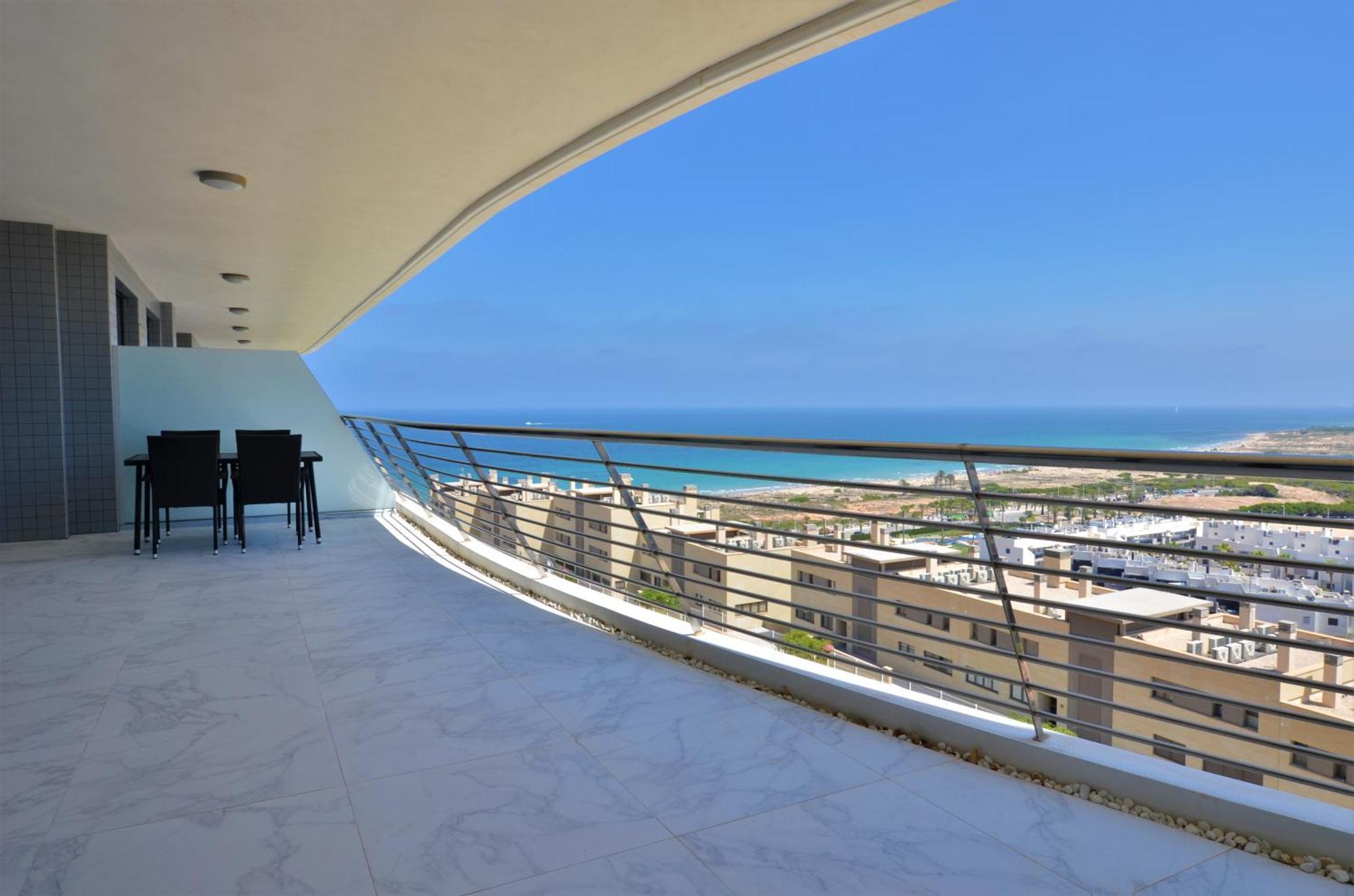 Infinity View By Nras Arenales del Sol