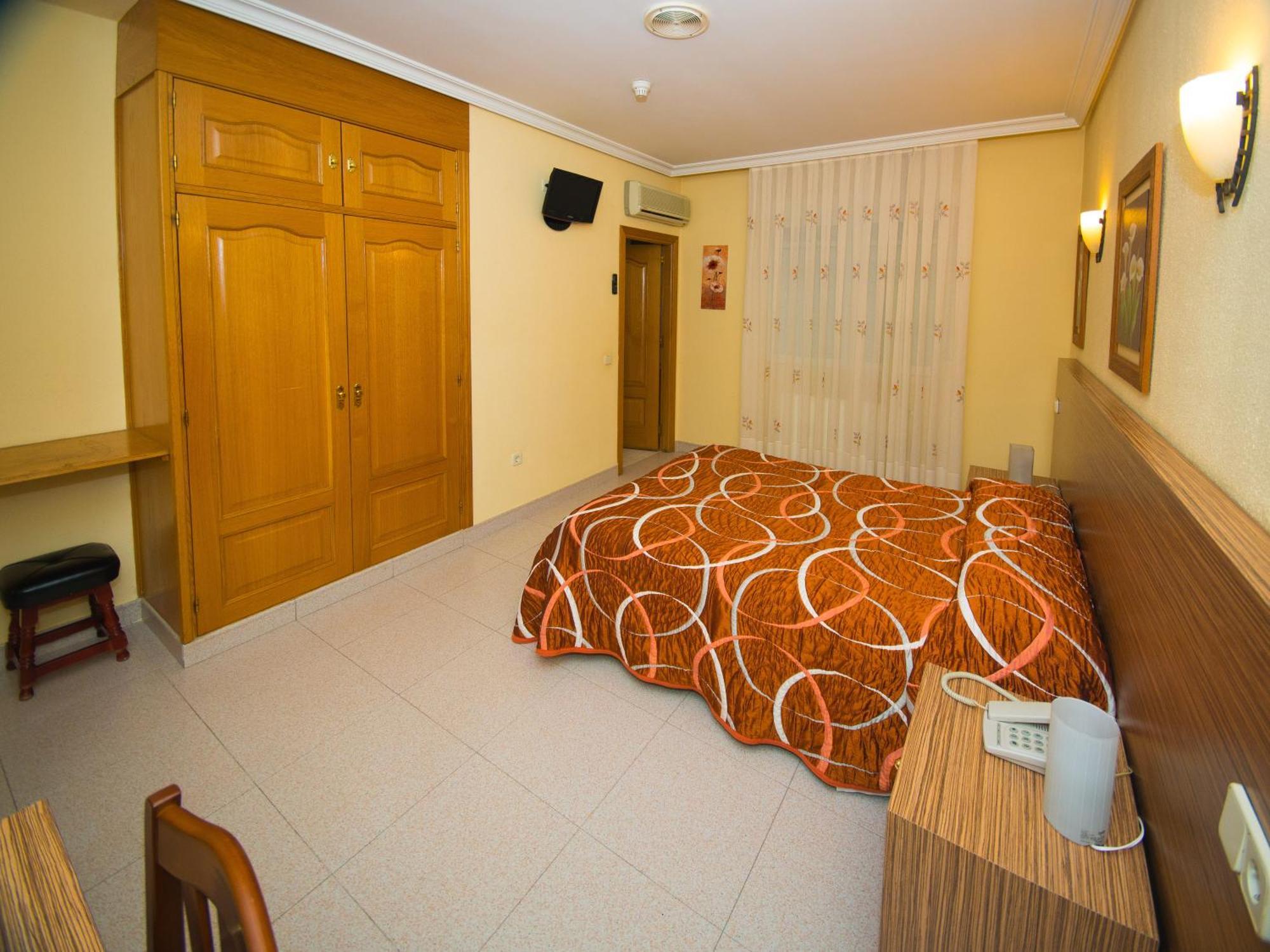 El Cruce Guest house