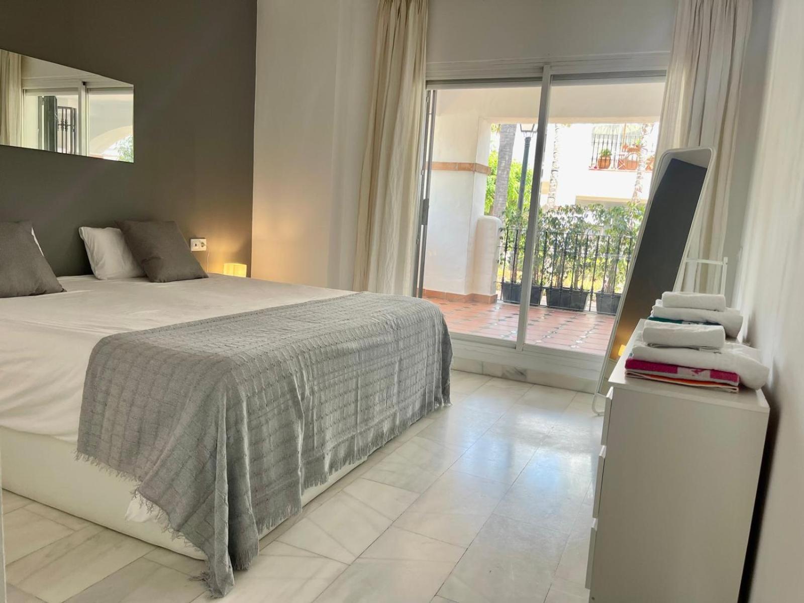 Apartamento Solguest A 7 Minutos De Puerto Banus 1ª Linea Playa!!! Marbella