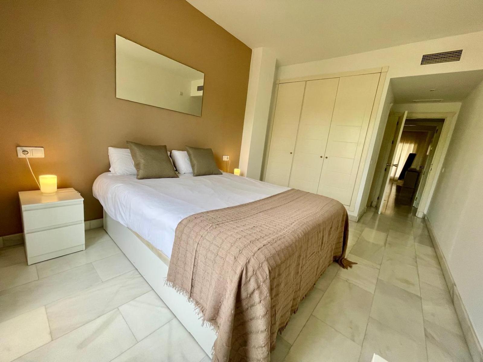 Solguest A 7 Minutos De Puerto Banus 1ª Linea Playa!!! Apartamento
