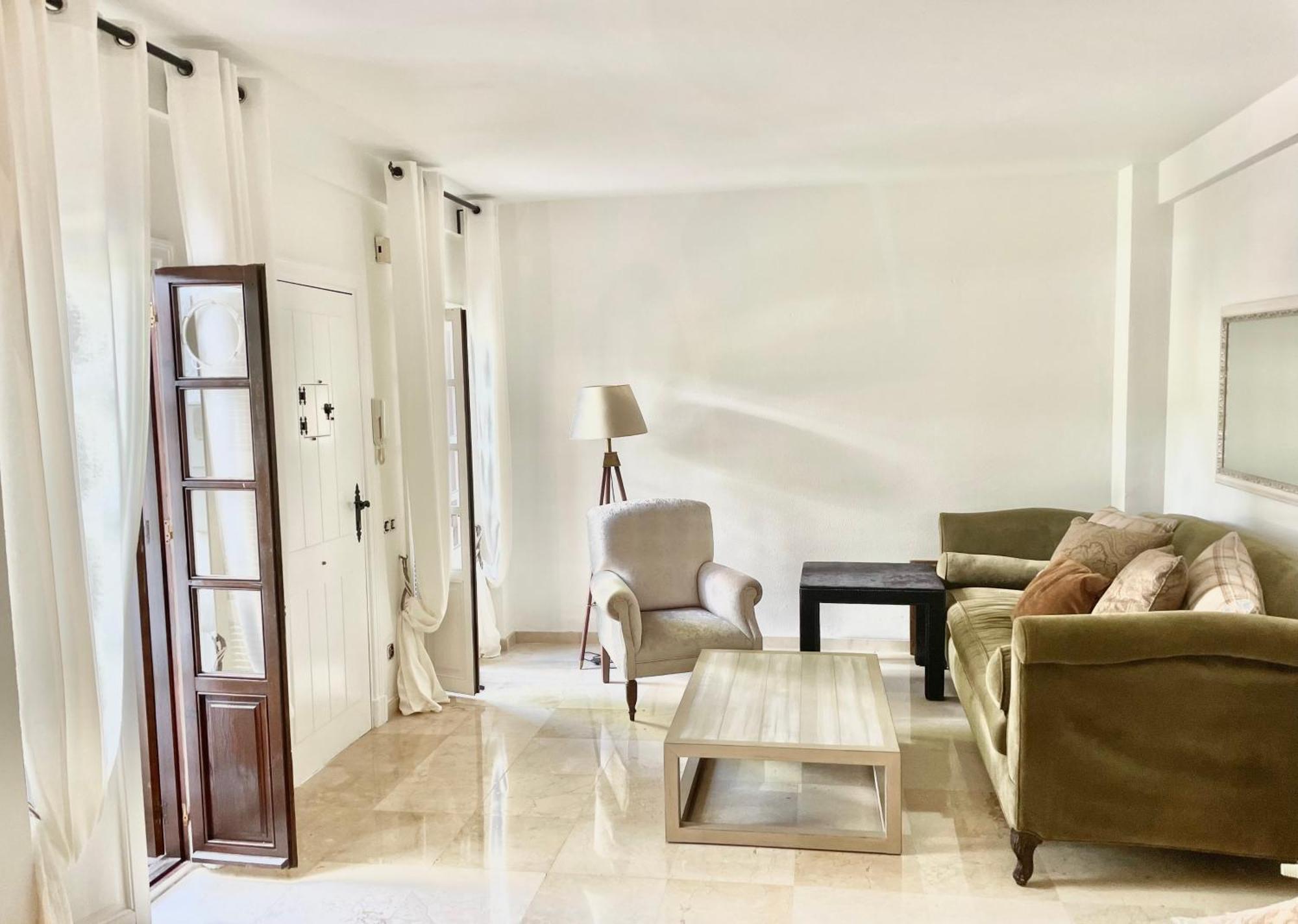 Apartamento Puente Romano Senorio De