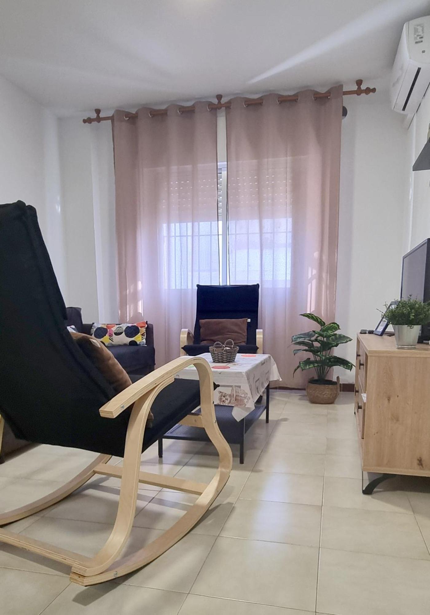 Con Encanto A 2 Minuto De La Playa. Apartamento Rota