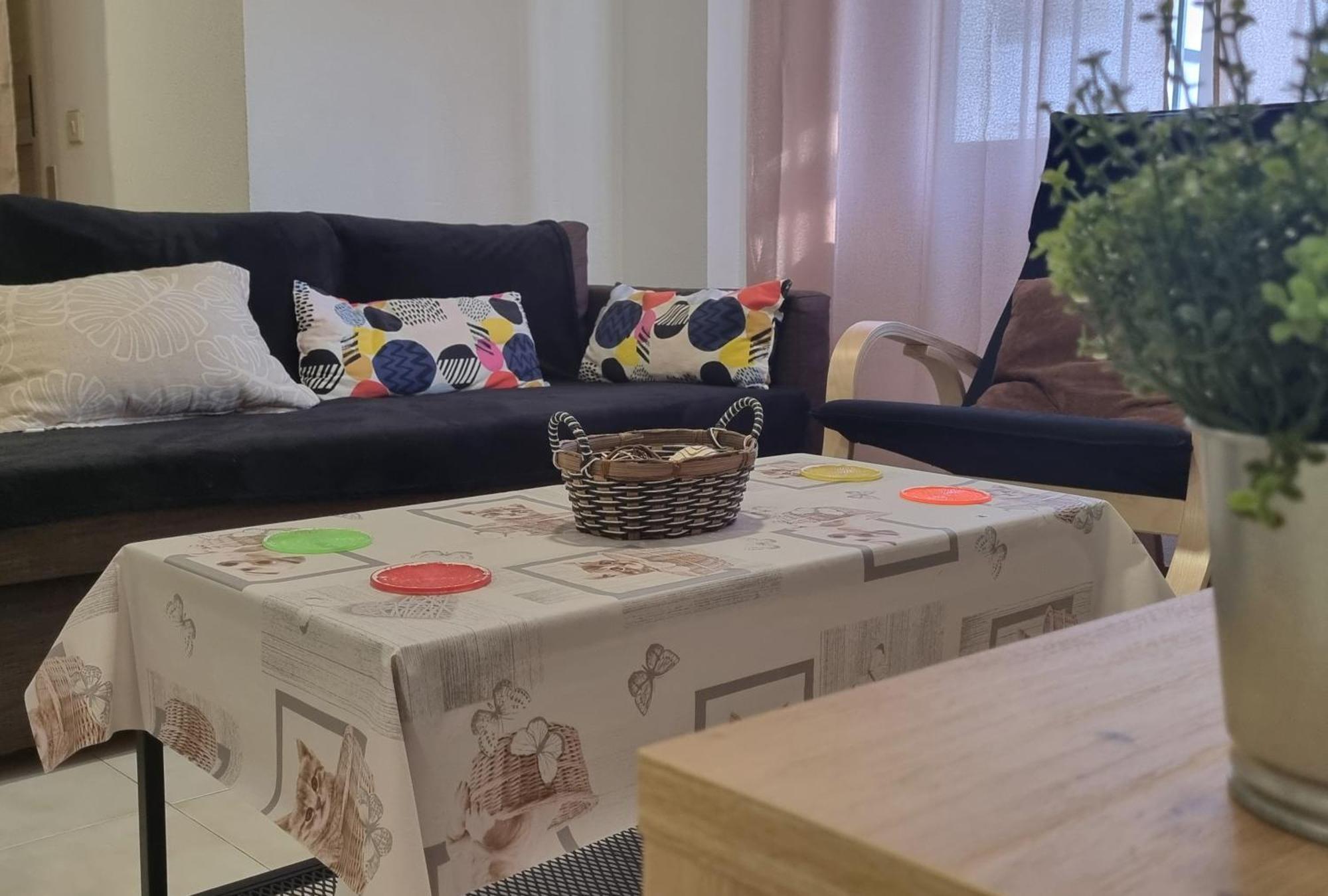 Con Encanto A 2 Minuto De La Playa. Apartamento