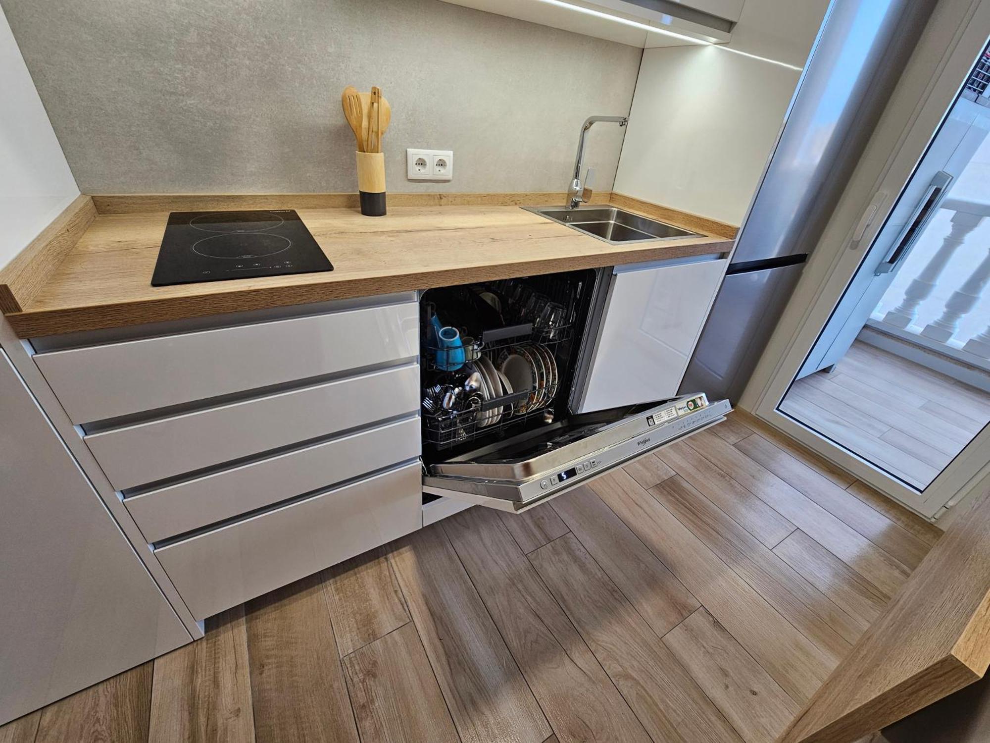 Apartamento Arenales Sol Y Playa Galatea Iii *