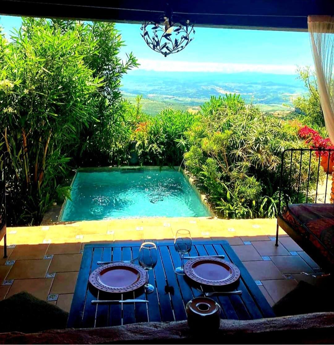 Resort Ddg Retreat Casares