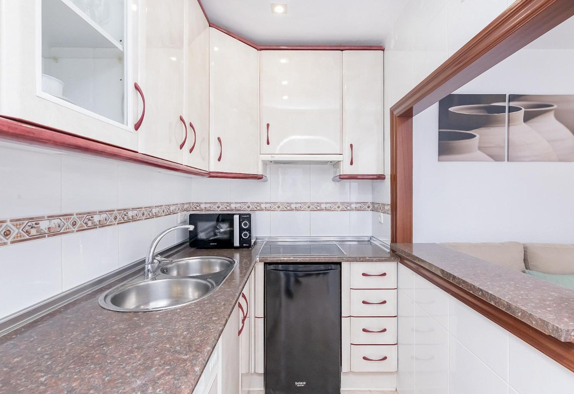 Apartamento Bhost - Carihuela